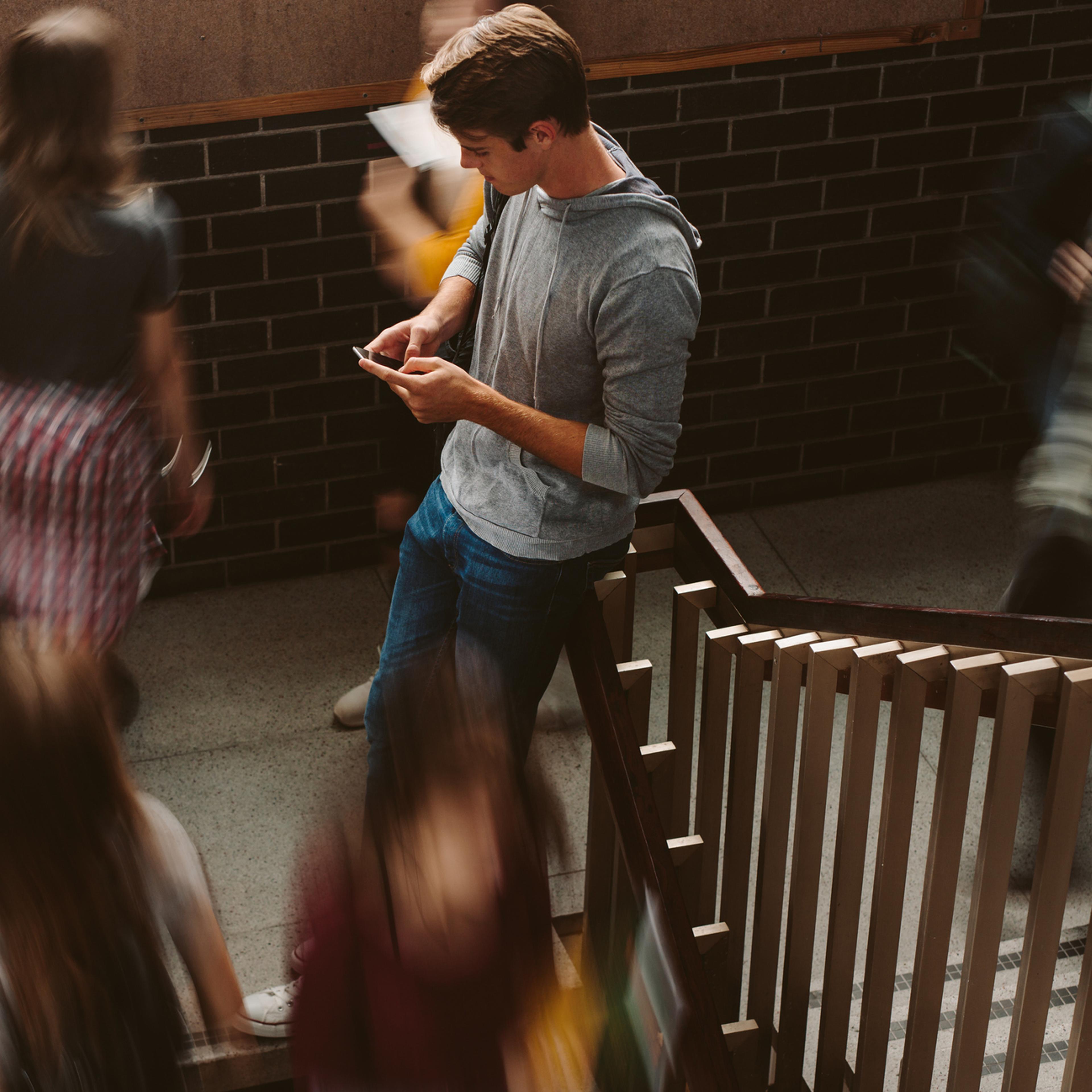 Students on steps of campus