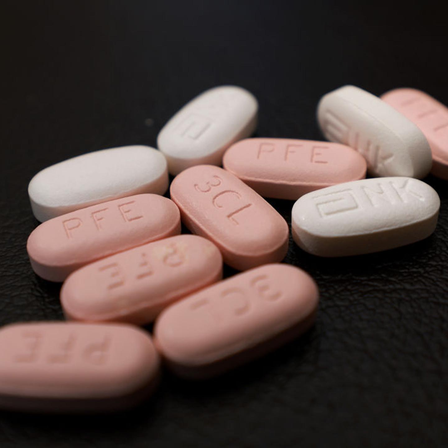 FDA To Allow Pharmacists To Prescribe COVID-19 Treatment Paxlovid
