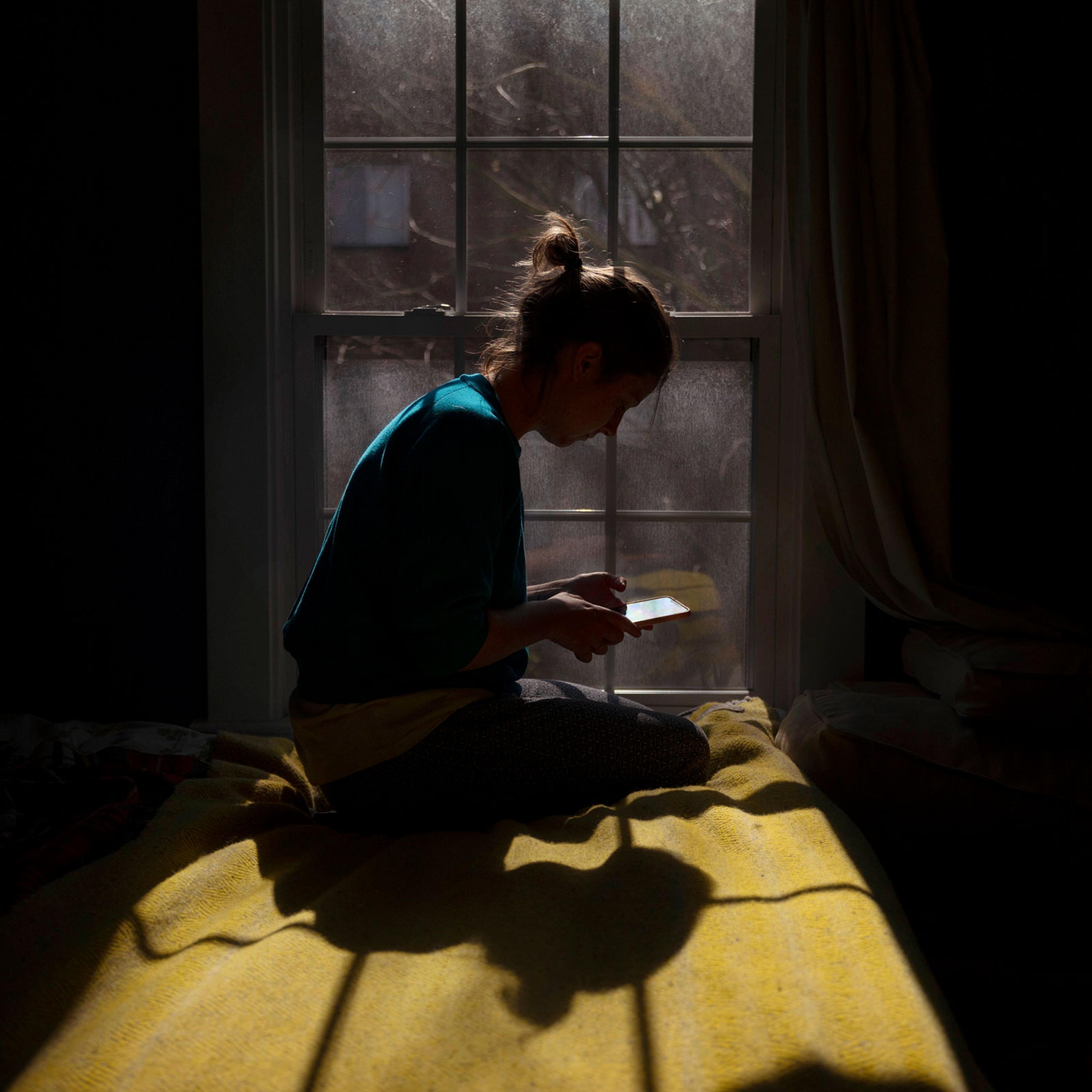 Living alone single during the pandemic