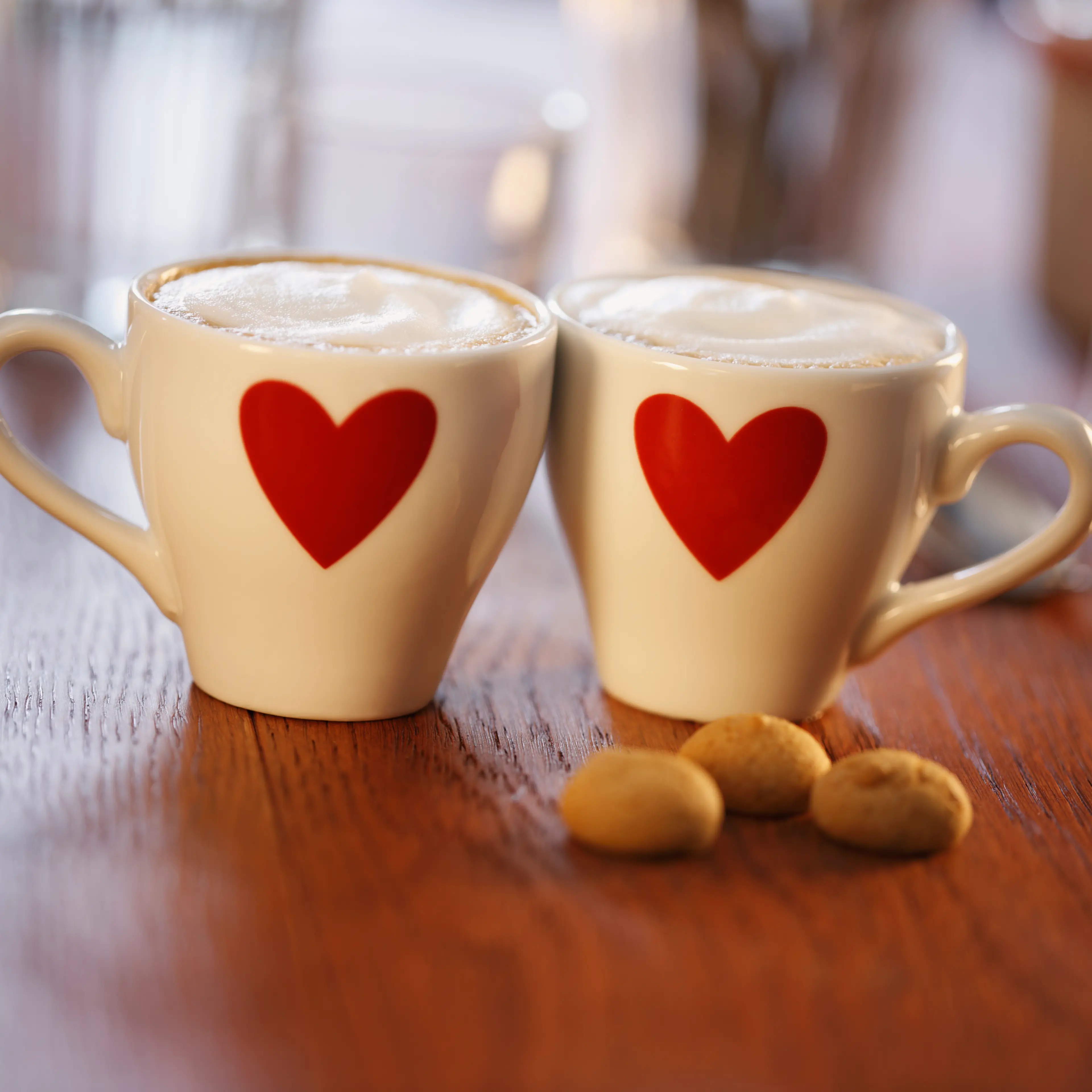 two-coffee-mugs-table