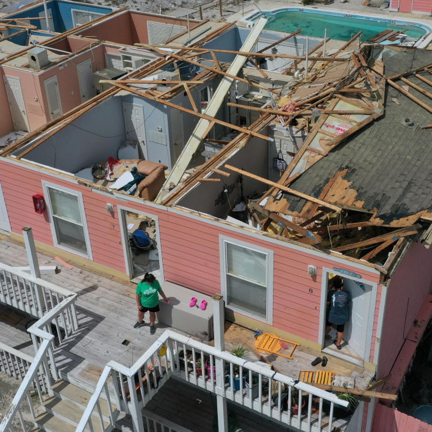 Hurricane Sally Makes Landfall On Gulf Coast