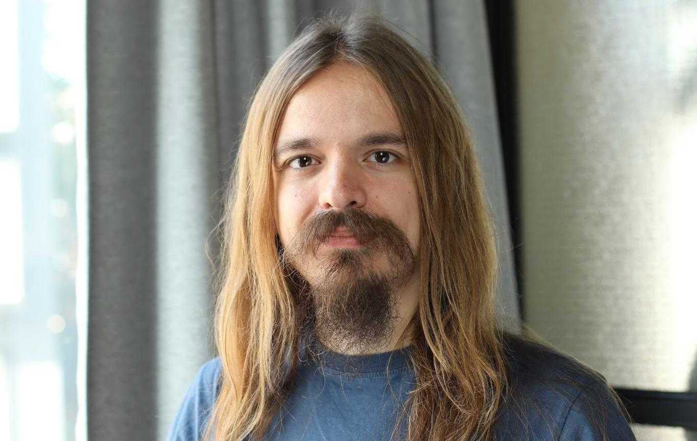 Connor Leahy is CEO of the AI safety company Conjecture