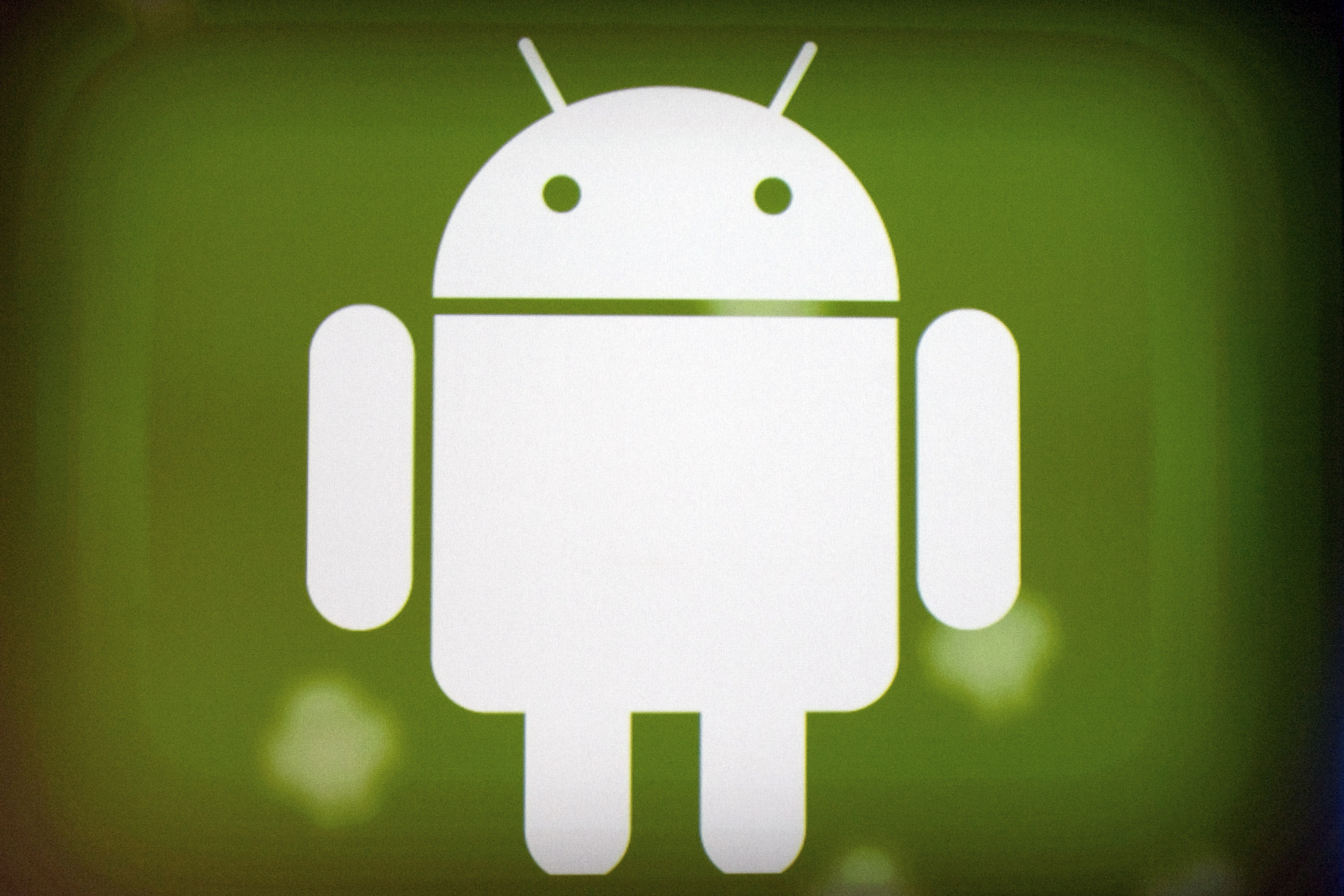 Google Unveils Music, Movie Services To Take On Apple, Amazon