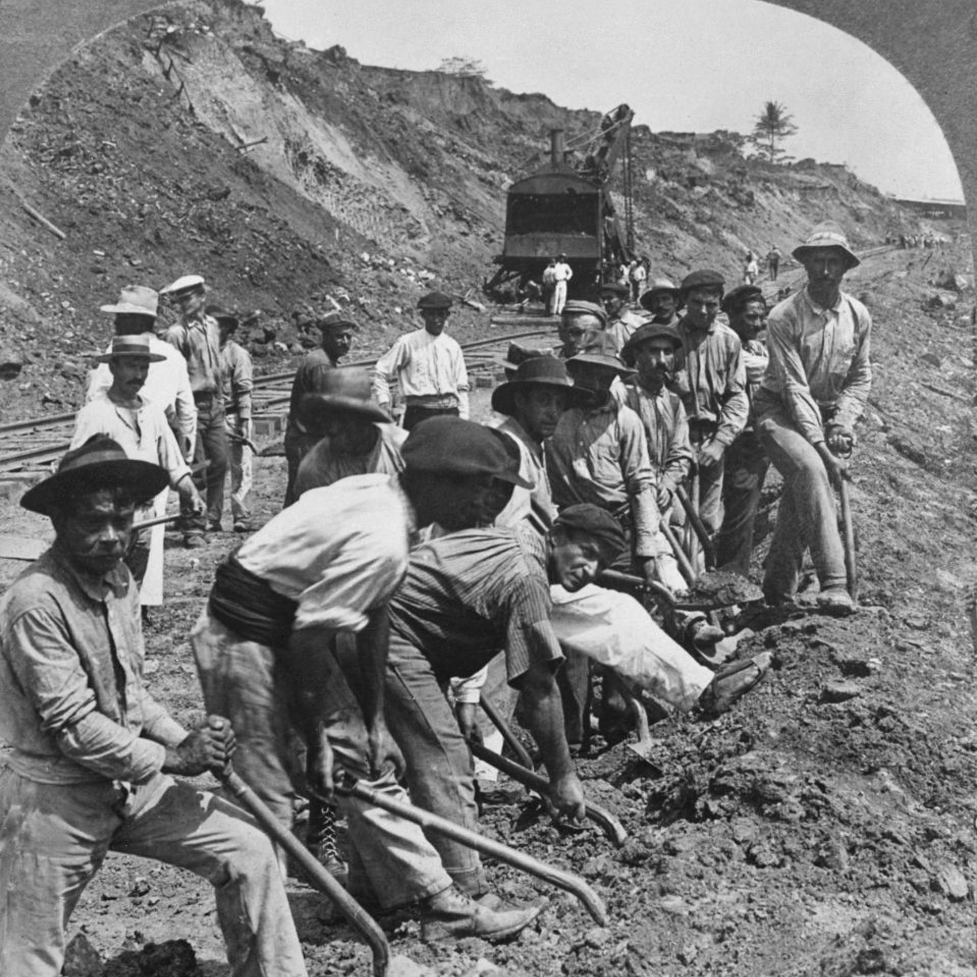 Building The Panama Canal