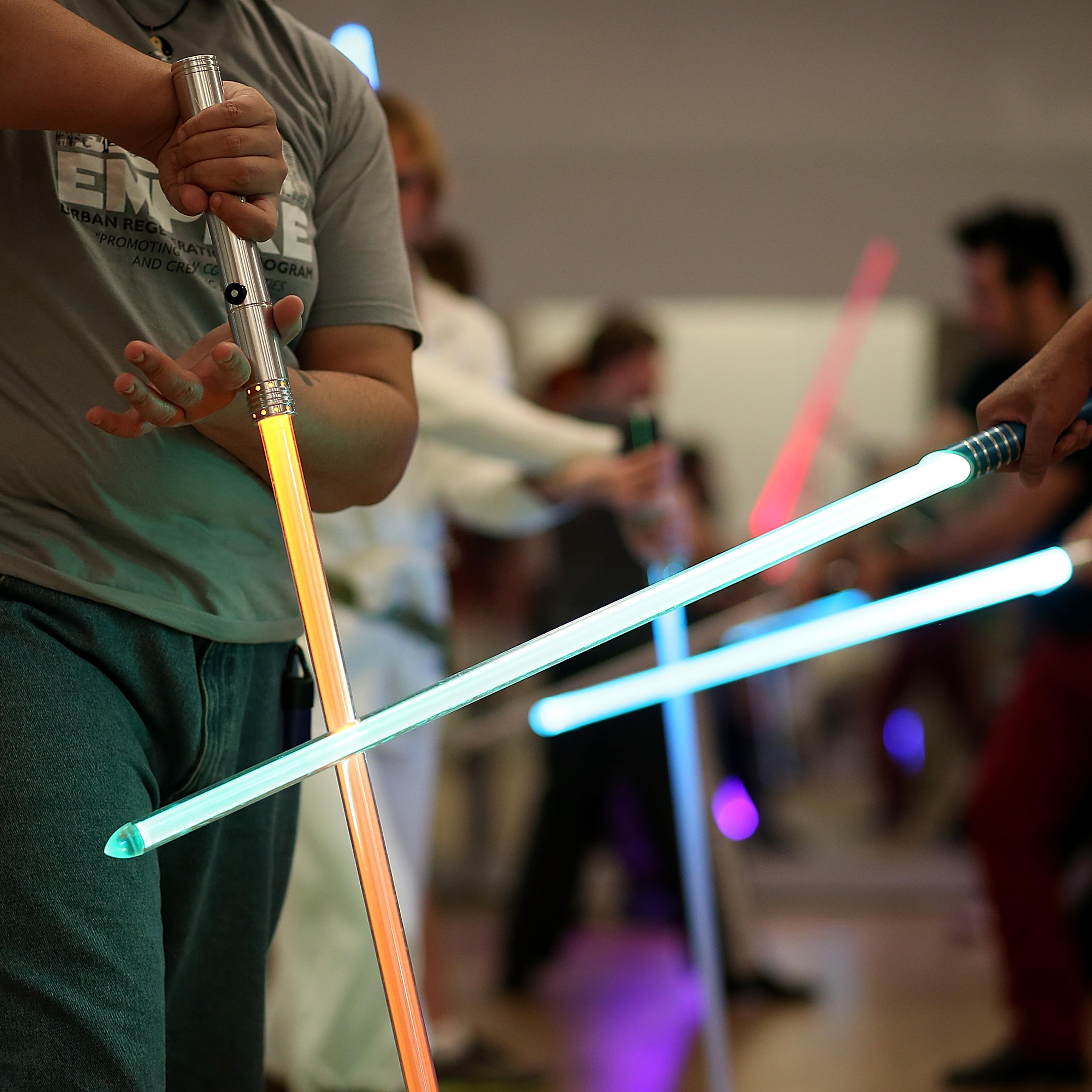 Star Wars Fans Train As Jedis In Lightsaber Class In San Francisco