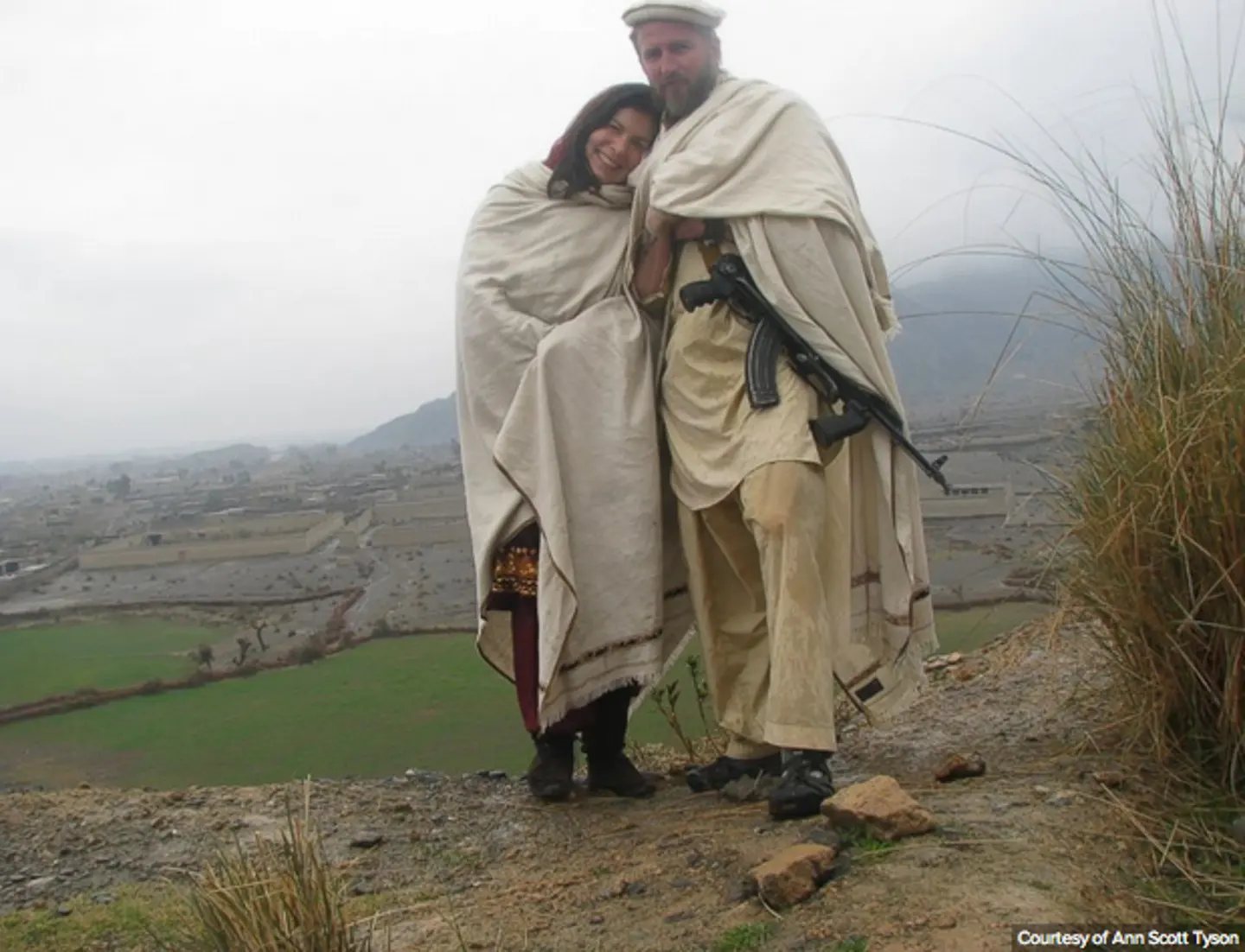 Gant and Tyson in Afghanistan.
