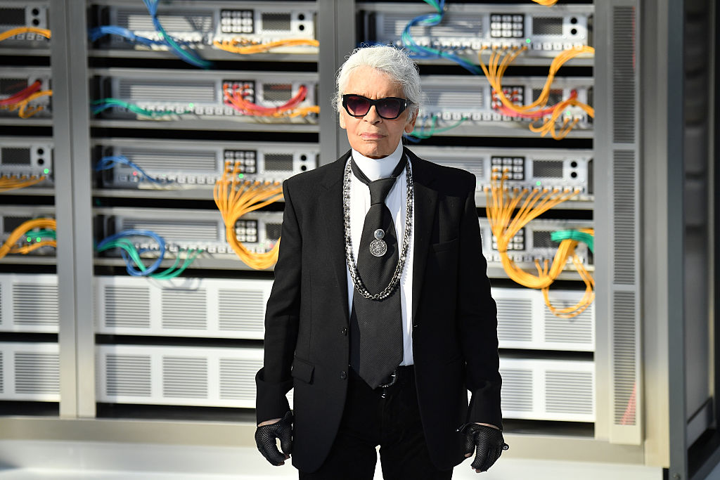 Chanel : Runway - Paris Fashion Week Womenswear Spring/Summer 2017