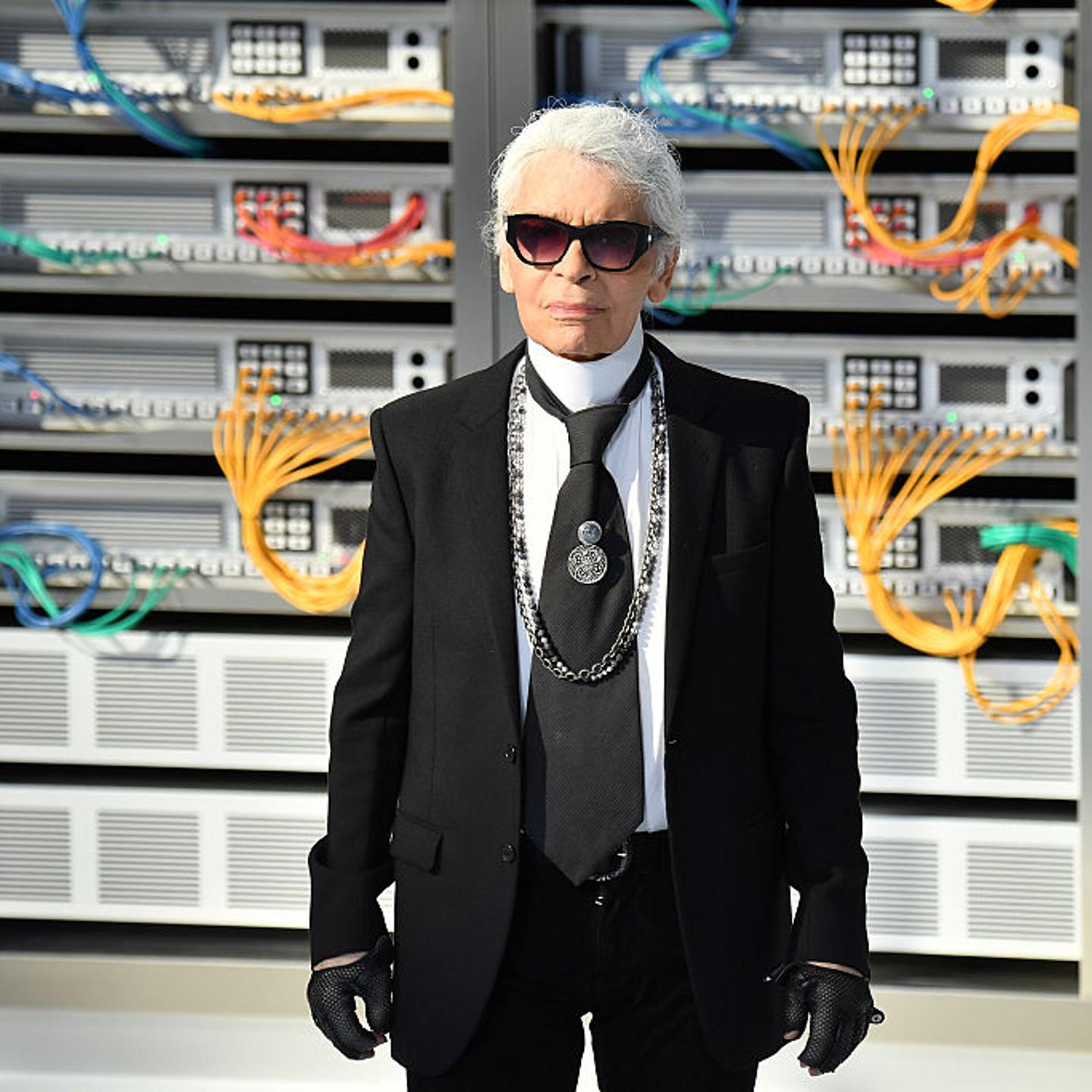 Chanel : Runway - Paris Fashion Week Womenswear Spring/Summer 2017