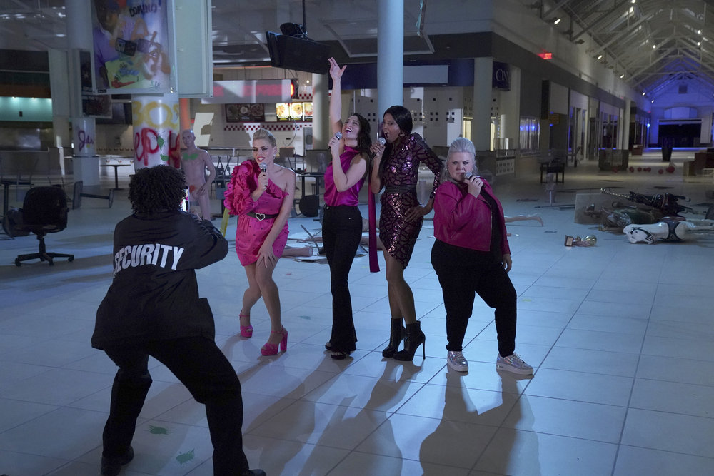 Girls5eva - Season 1