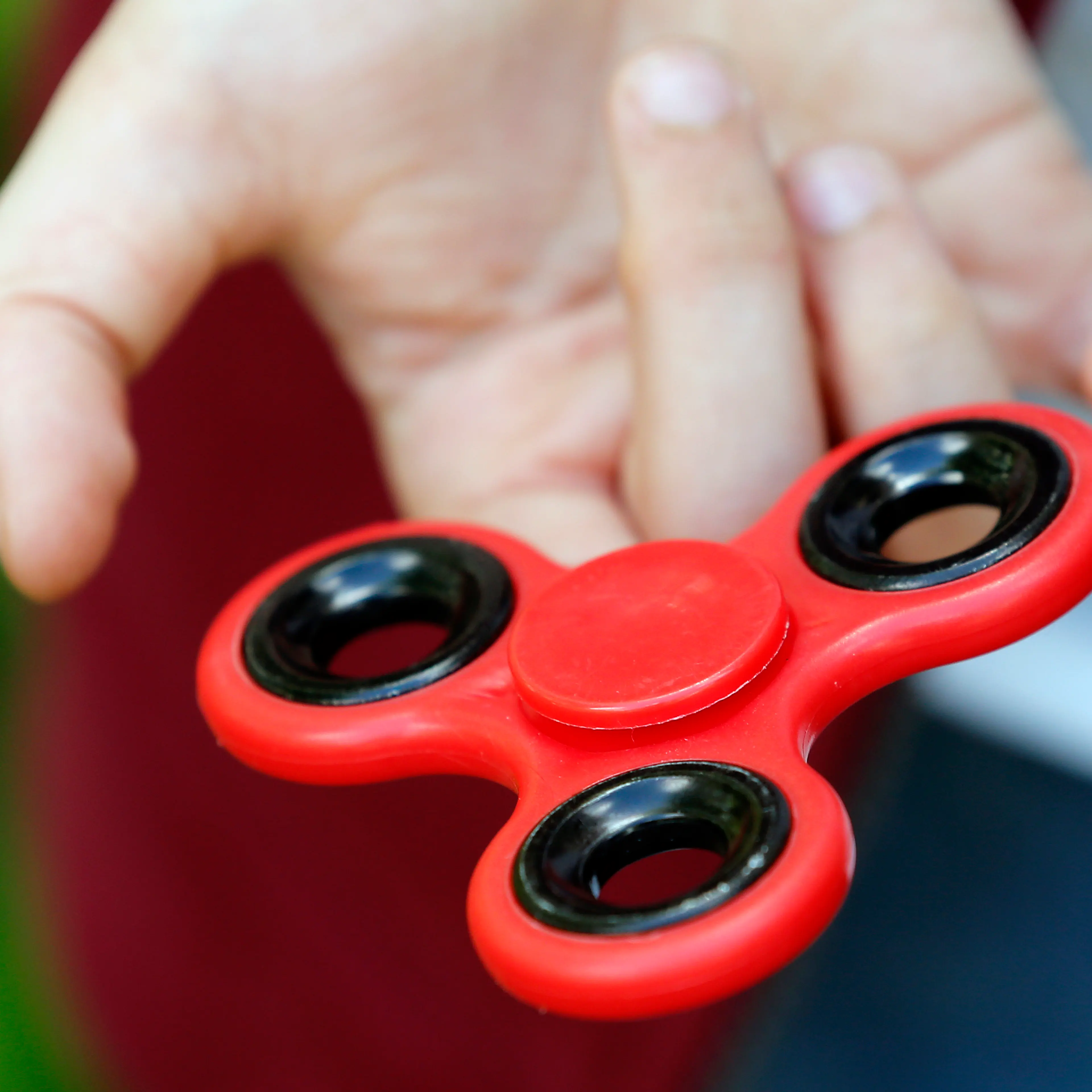 Hand Spinner Around Paris