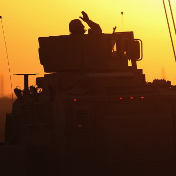 Last US Military Convoy Departs Iraq