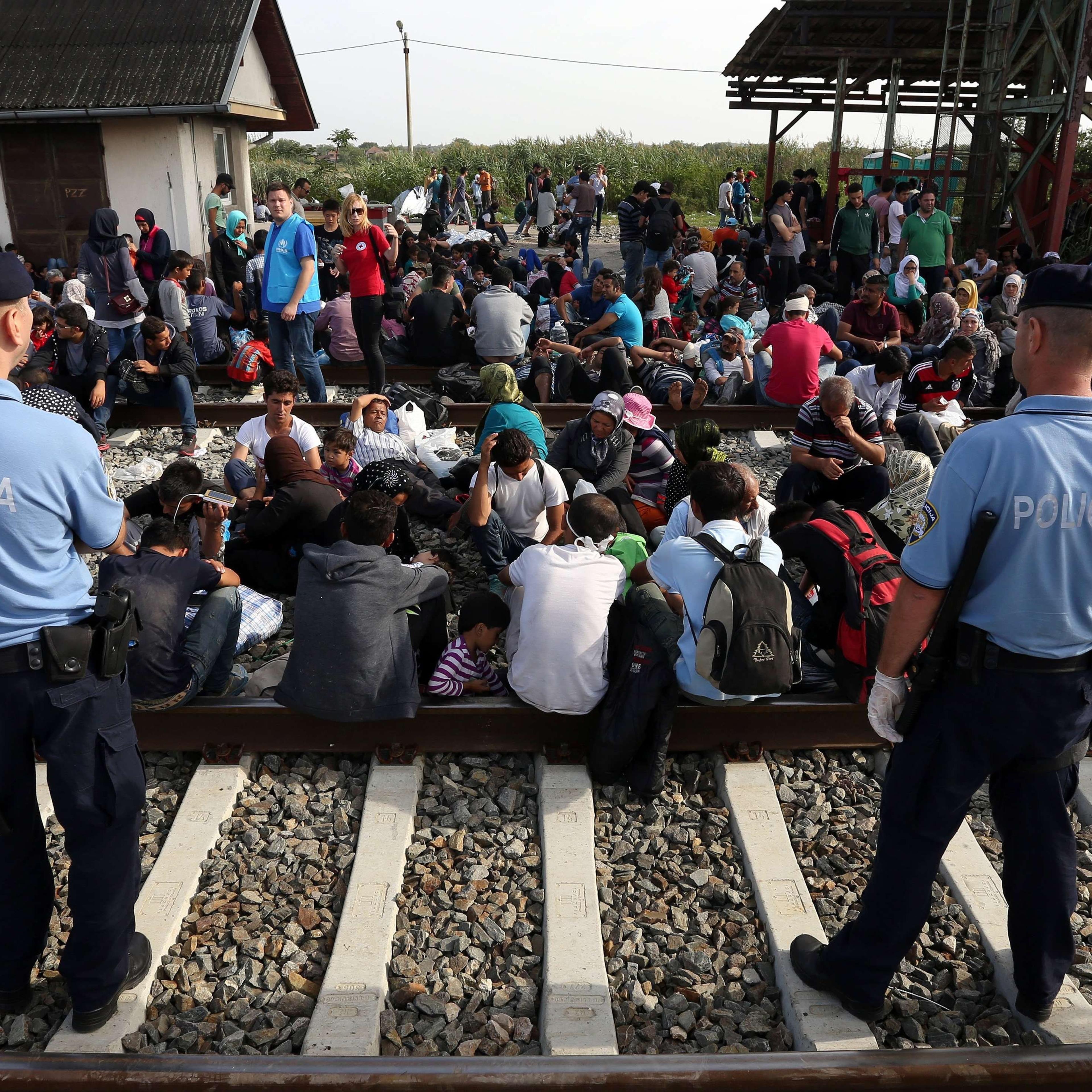 TOPSHOTS-CROATIA-SERBIA-HUNGARY-REFUGEES-MIGRANTS