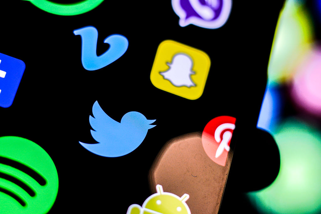 Popular Social Media Logos