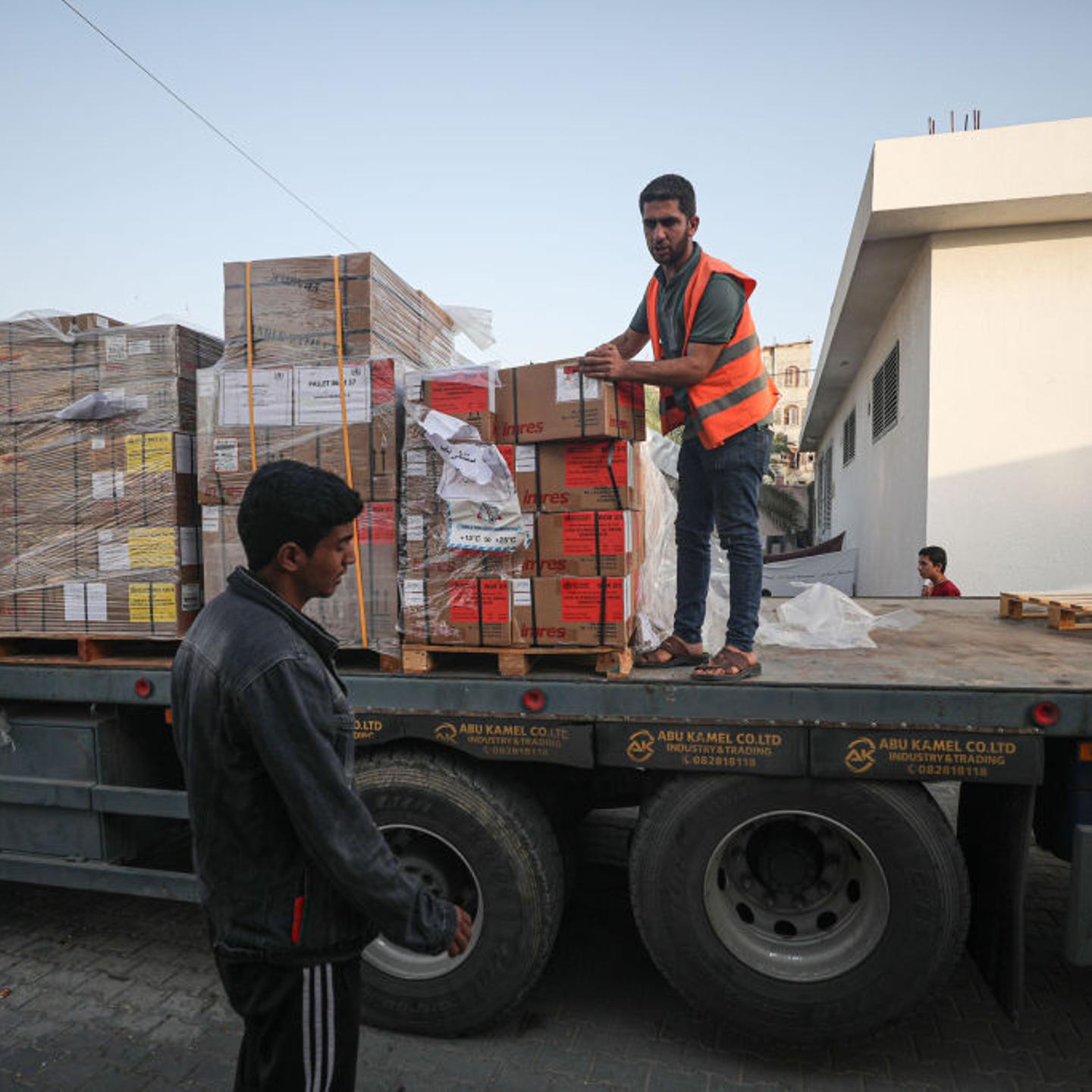 Aid convoys continue to enter Gaza through Rafah Border
