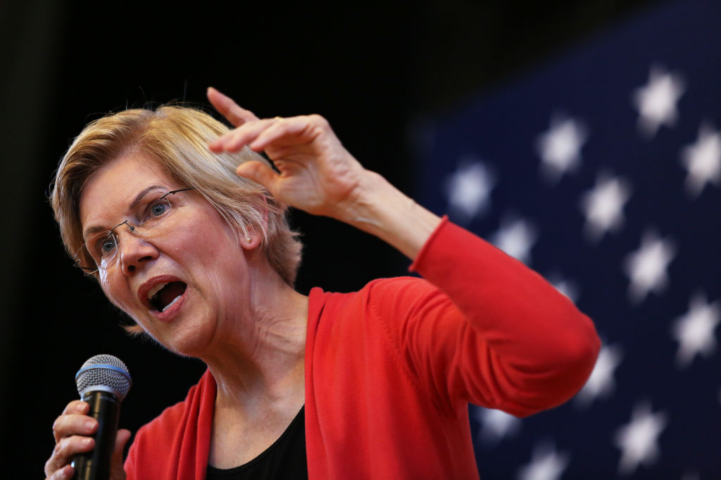 Elizabeth Warren Holds Town Hall In NH