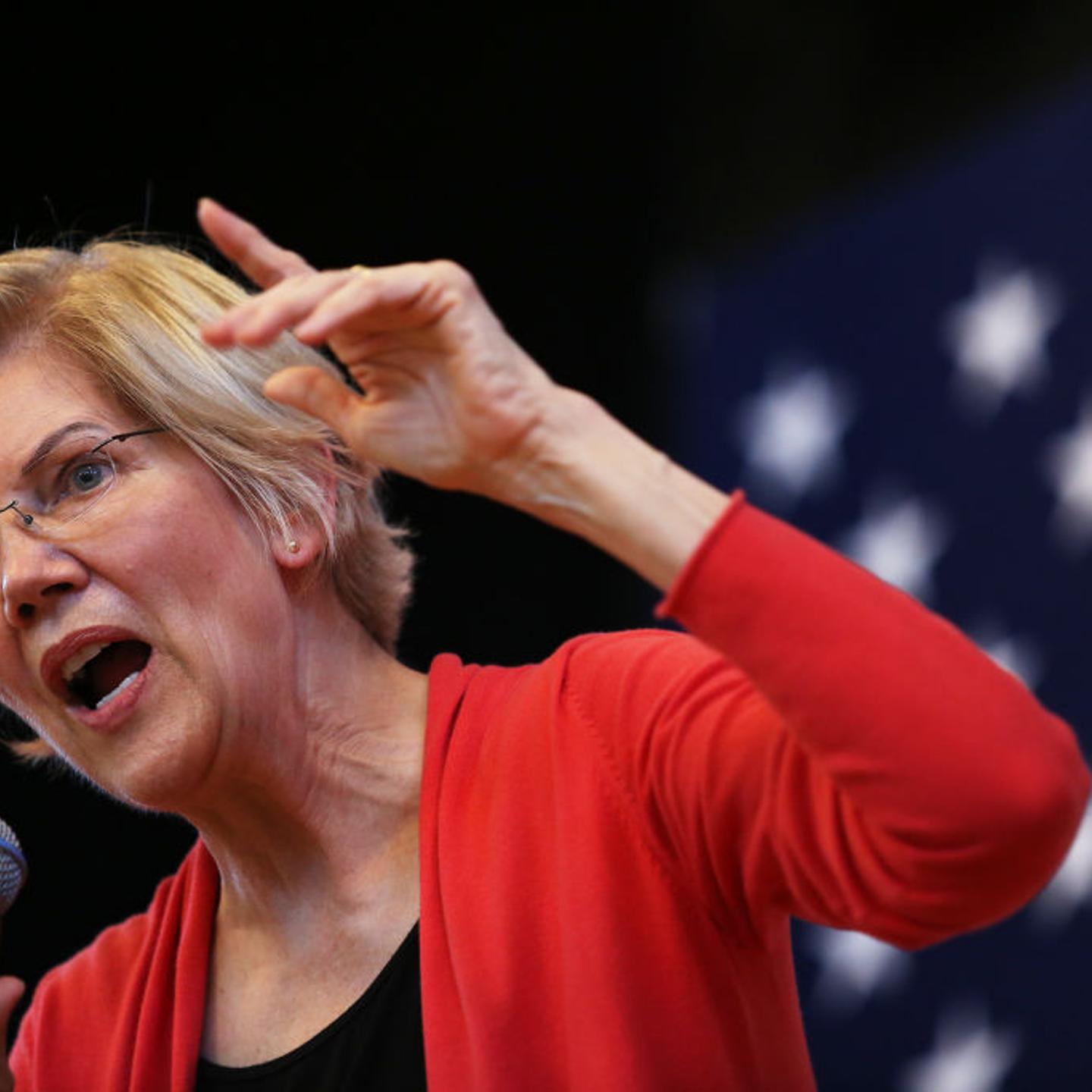 Elizabeth Warren Holds Town Hall In NH