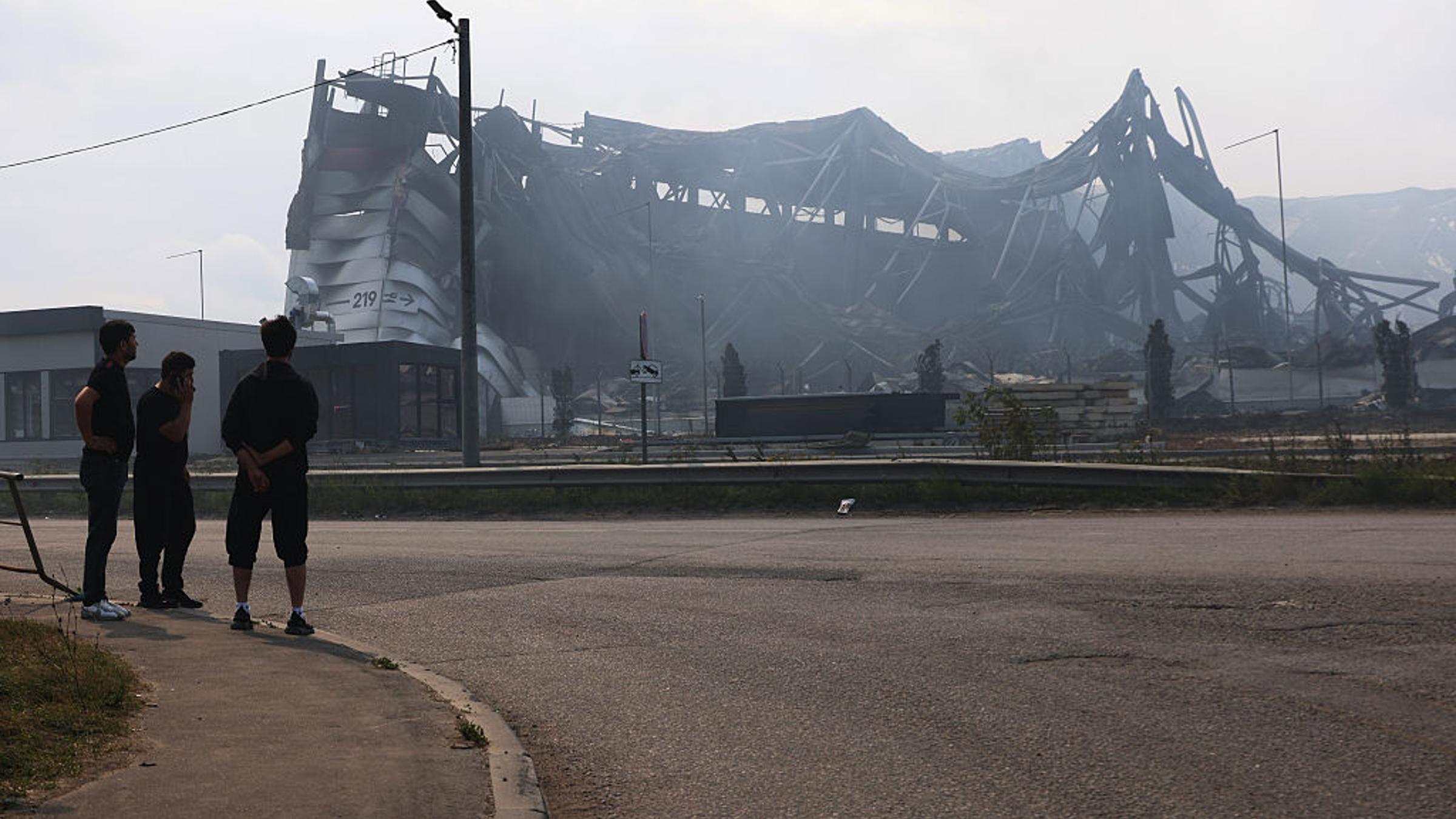 ‘We Won’t Be Bullied’: Britain Responds to Russian Threat Over Ukraine ...