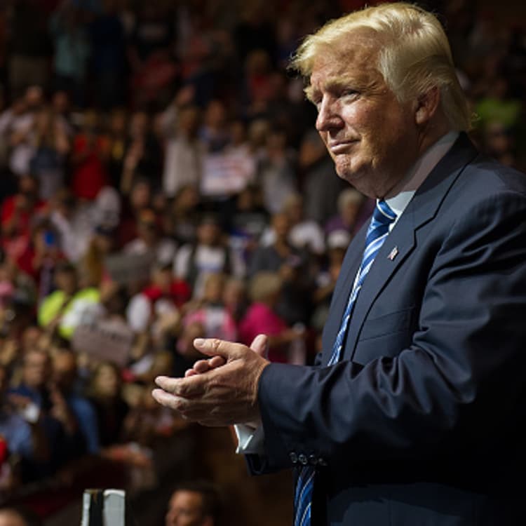 Republican Presidential candidate Donald Trump takes the stage at a campaign rally at the Canton Memorial Civic Center on September 14, 2016 in Canton, Ohio.