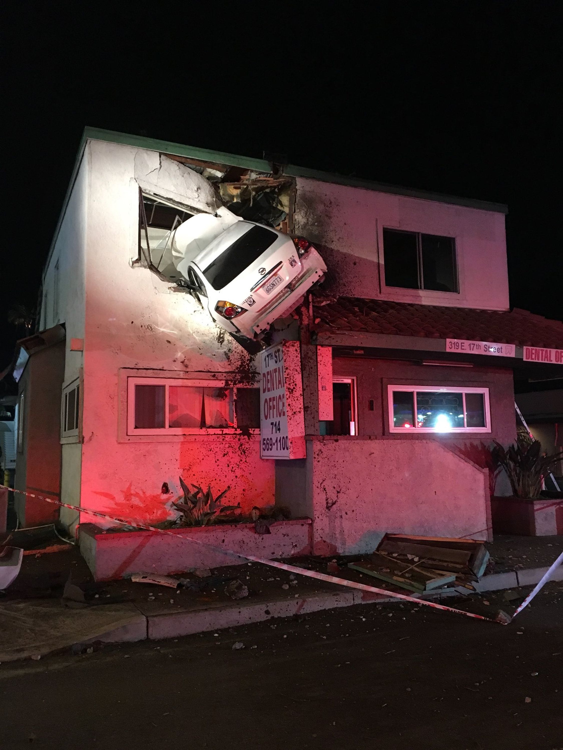 Airborne Car, Santa Ana, USA - 14 Jan 2018