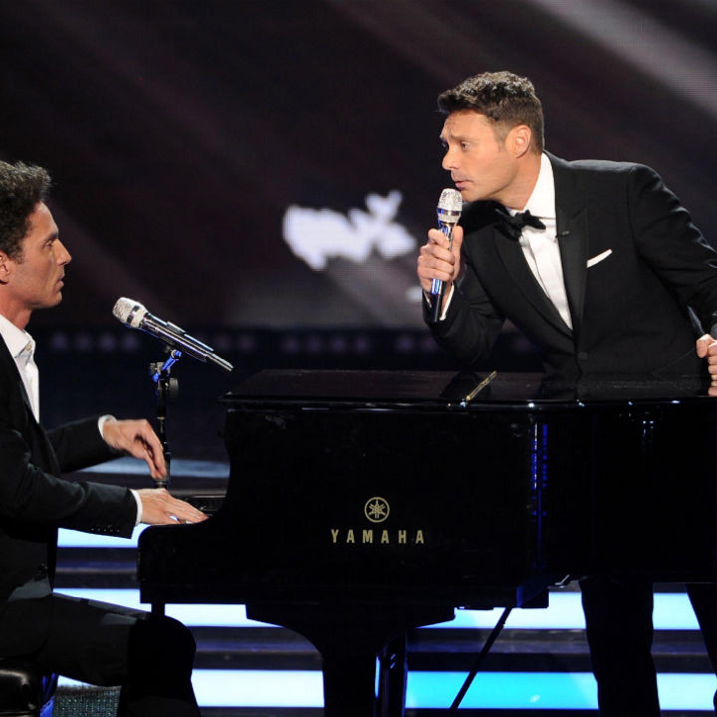 Musician Richard Marx (L) and host Ryan Seacrest perform onstage during Fox's 'American Idol' XIII Finale at Nokia Theatre L.A. Live on May 21, 2014 in Los Angeles, California.