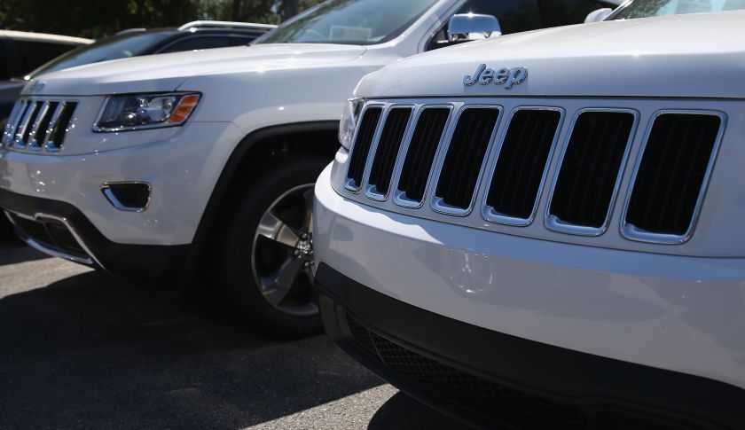 Chrysler Issues Recall On 850,000 Sport Utility Vehicles