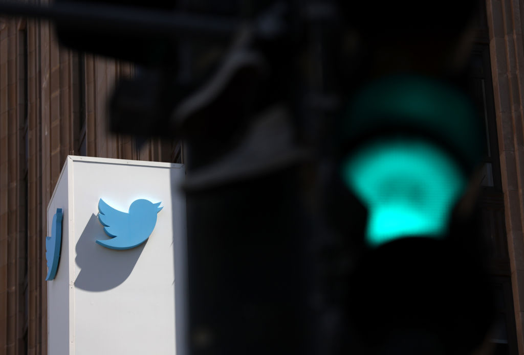 Elon Musk To Buy Twitter