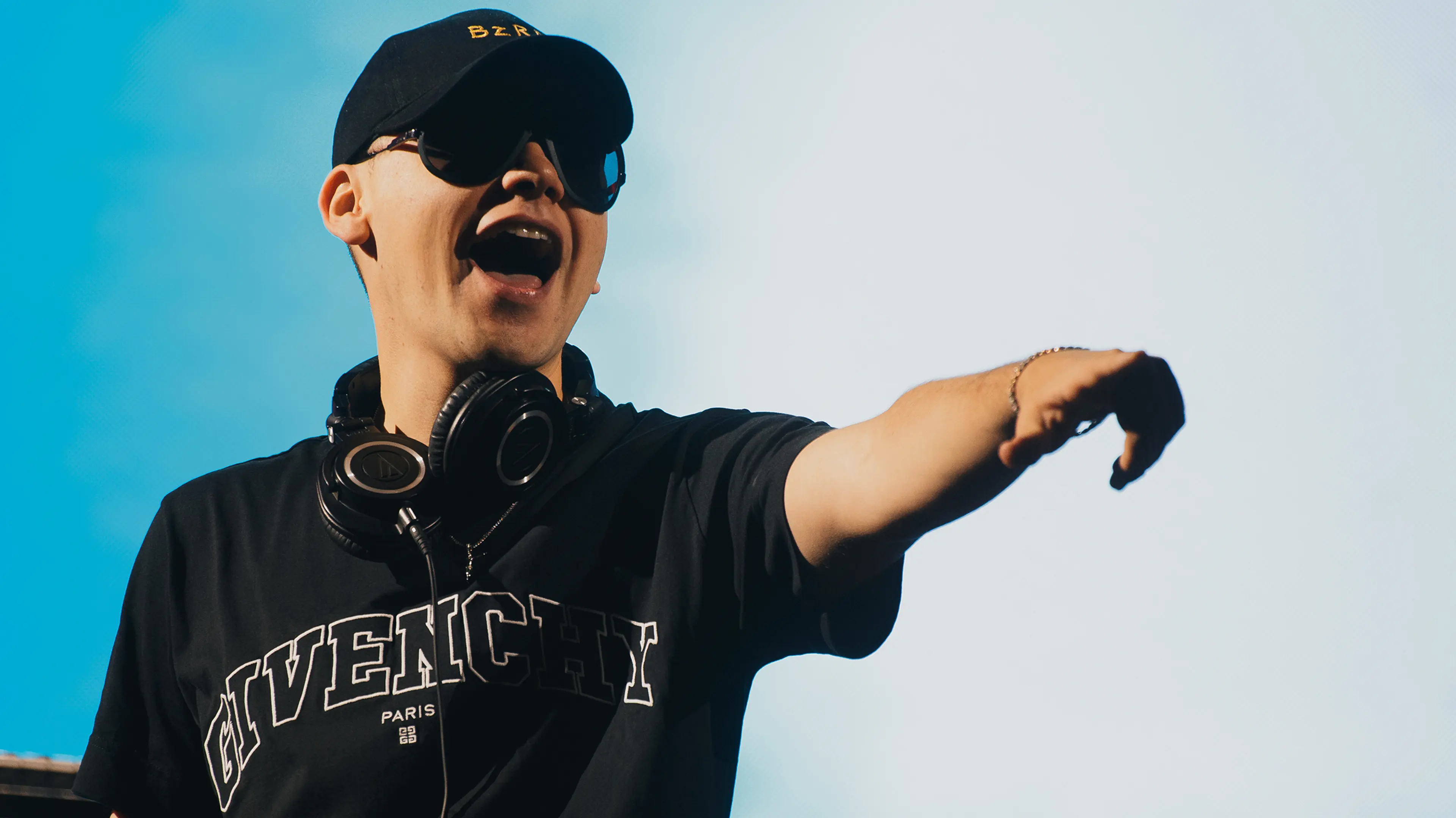 Bizzarp Singer Viral Hitmaker Bizarrap Wants His Music to Speak for Itself