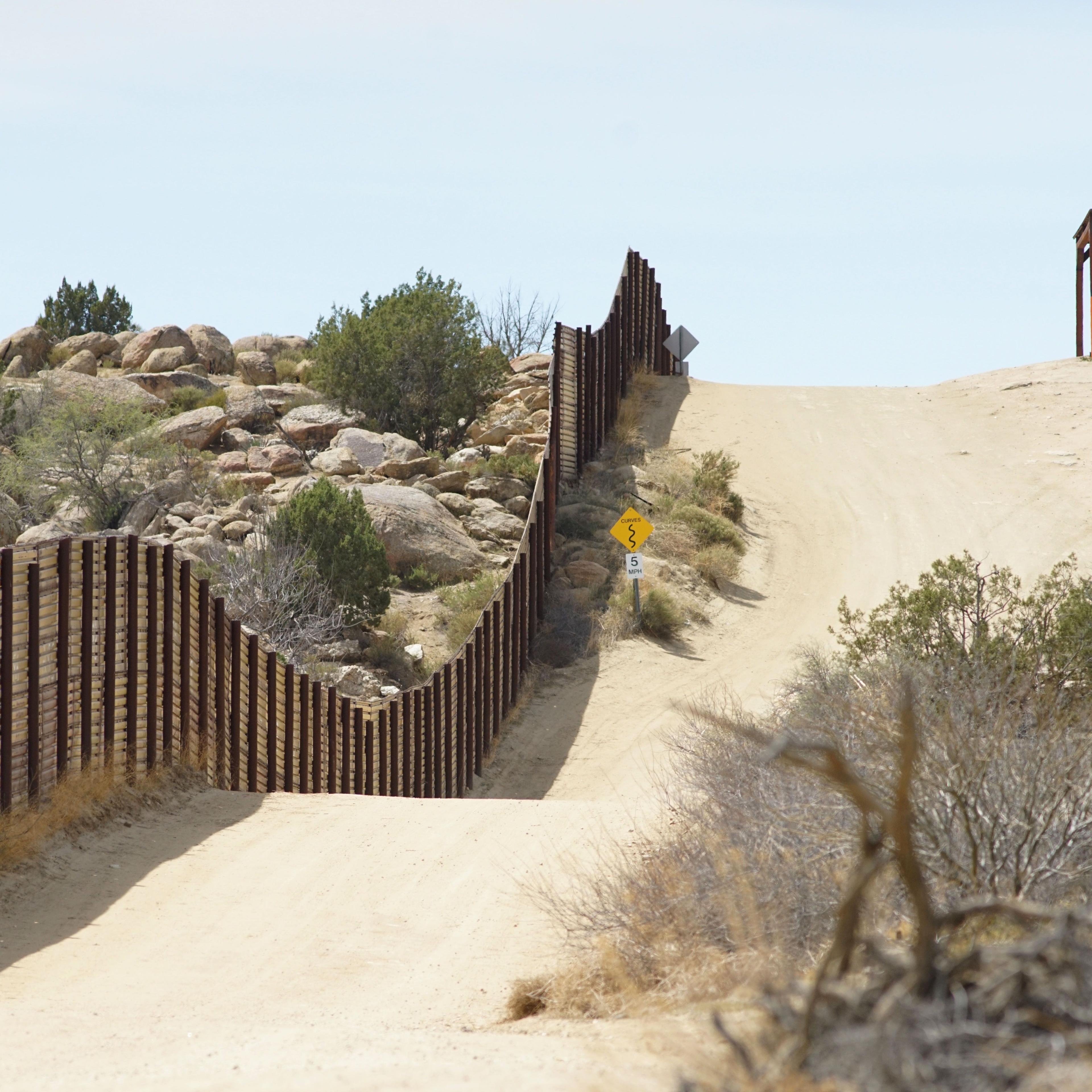 US-POLITICS-IMMIGRATION-BORDER