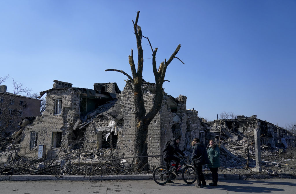 Evacuations from Mariupol continue