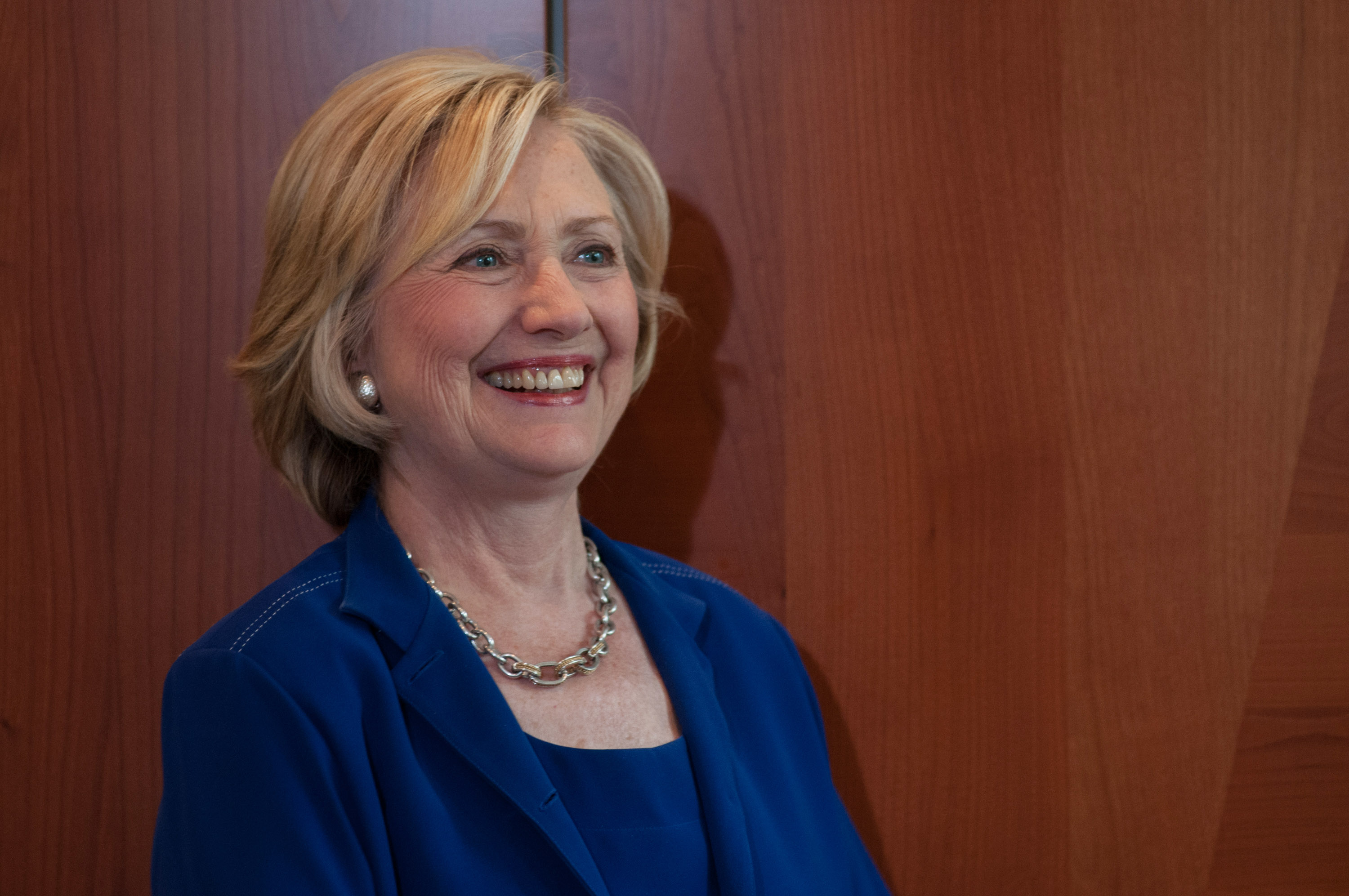 OTTUMWA, IA - JULY 07:  Democratic presidential candidate Hillary Clinton addresses supporters at an organizational rally on at the home of Nancy and Danny Emanuel on July 7, 2015 in Ottumwa, Iowa. Clinton's second stop of the day in Iowa provided the 60