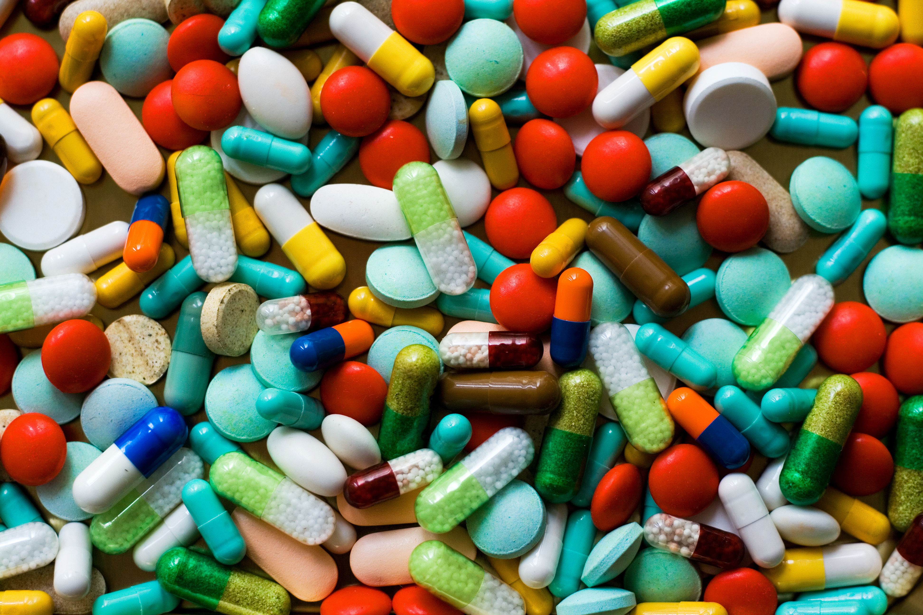 pills-colorful