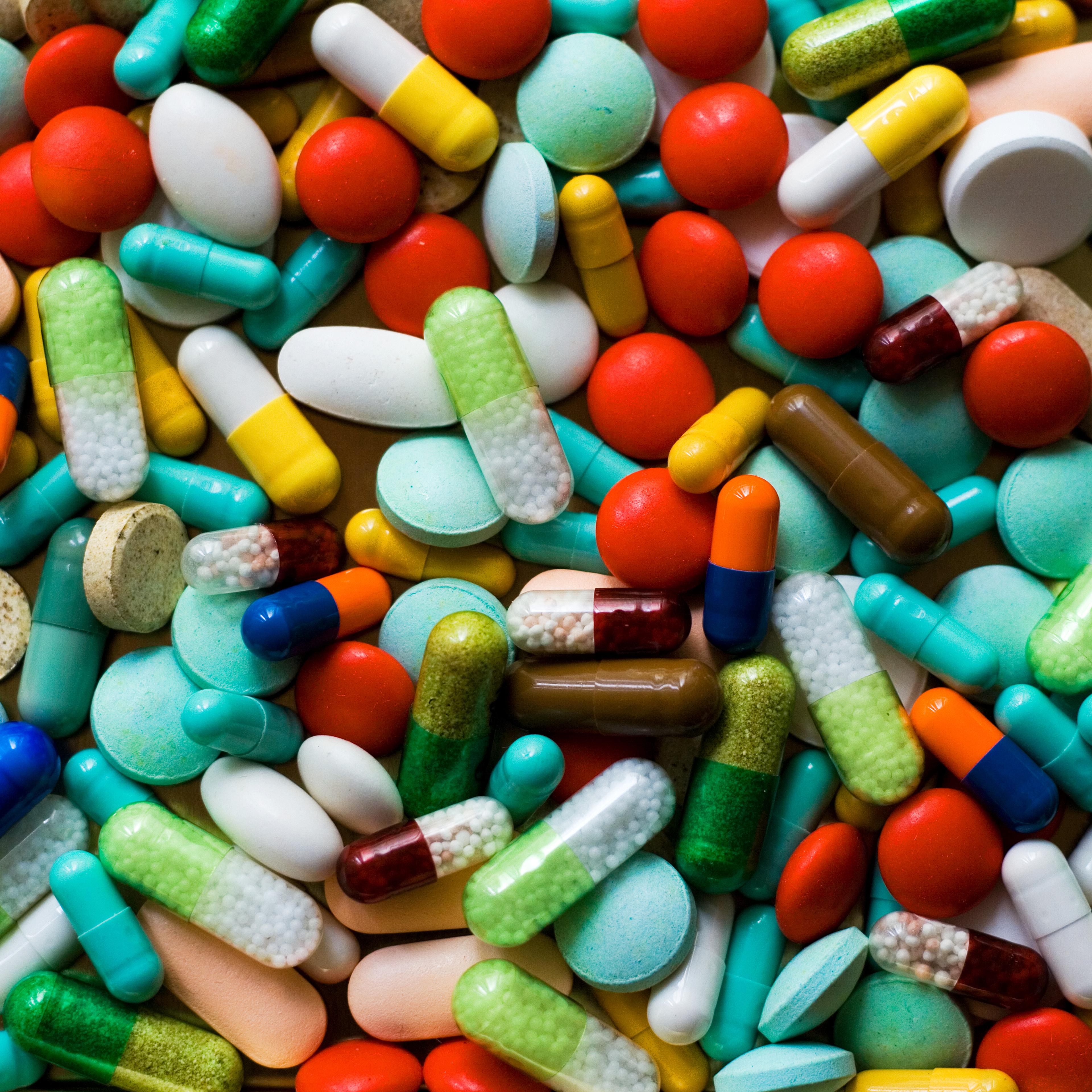 pills-colorful
