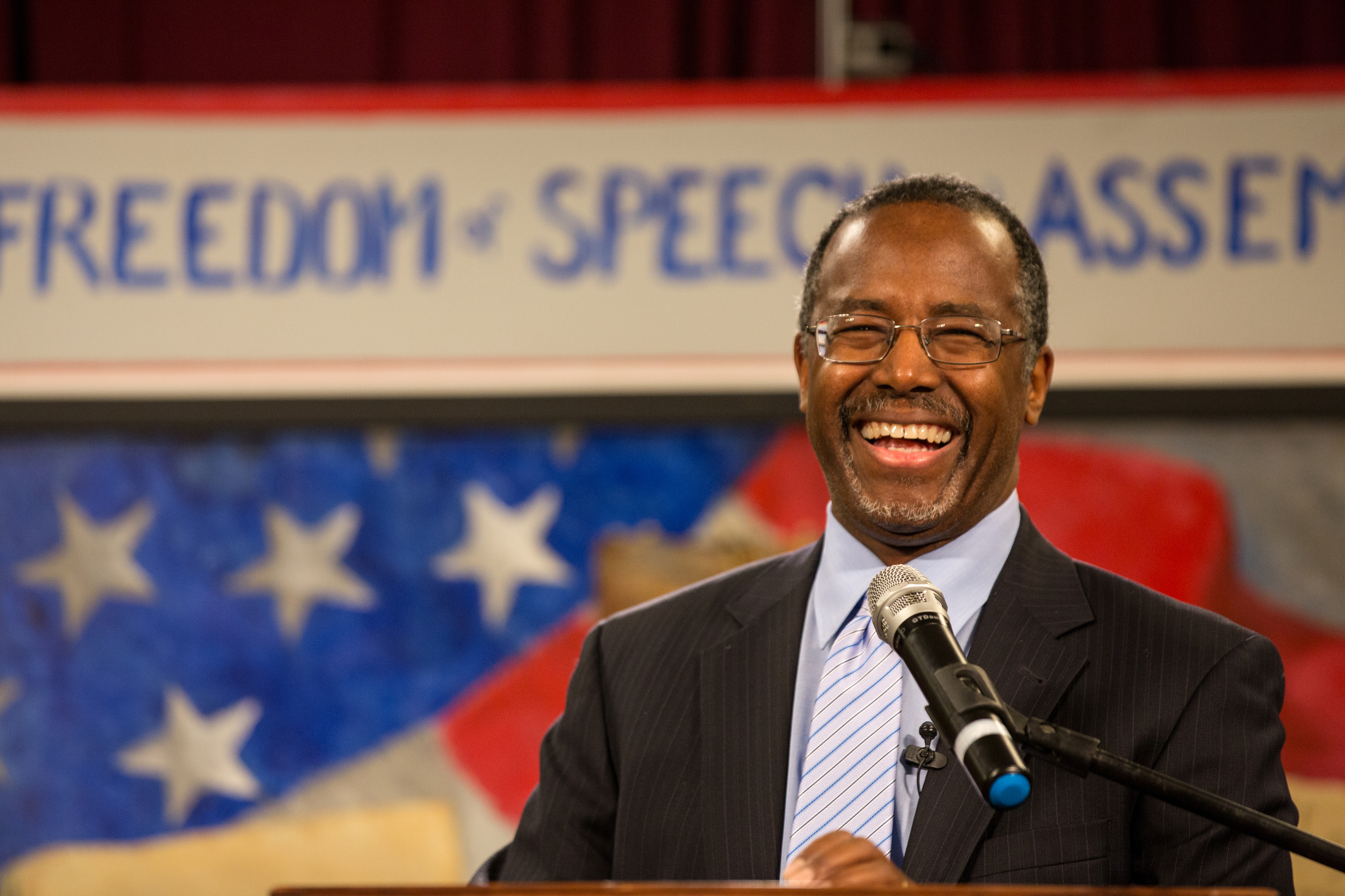 Presidential Hopefuls Address South Carolina Tea Party Convention