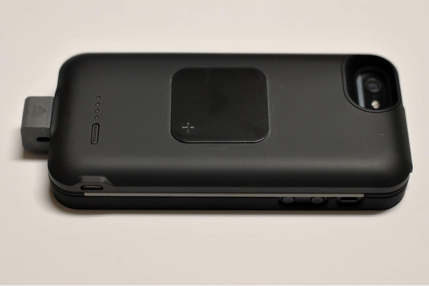Logitech Case Plus Review: Brilliant Concept, Flawed Execution