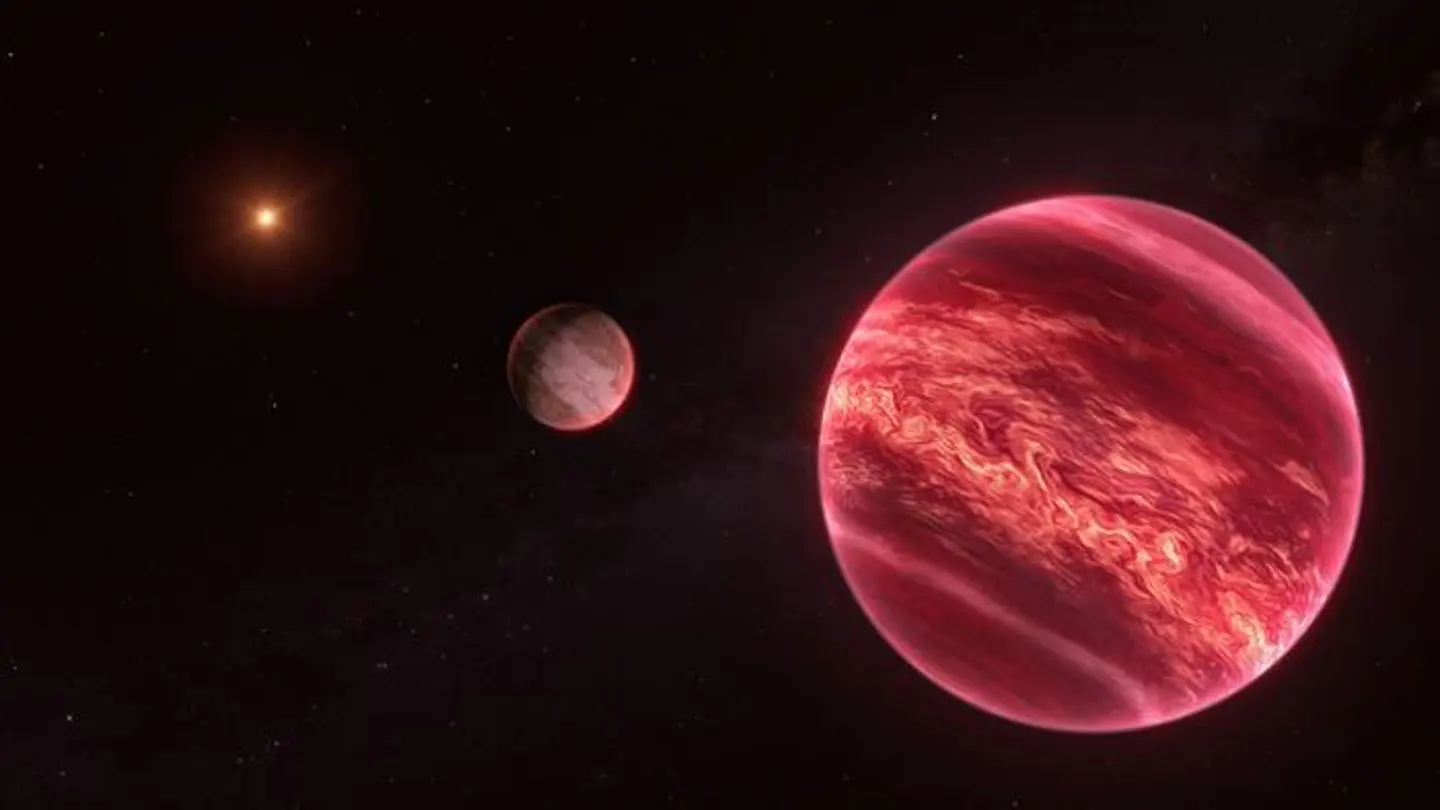 Astronomers Discover the First Known Moon Outside our Solar System—and What a Moon it Is - Yahoo