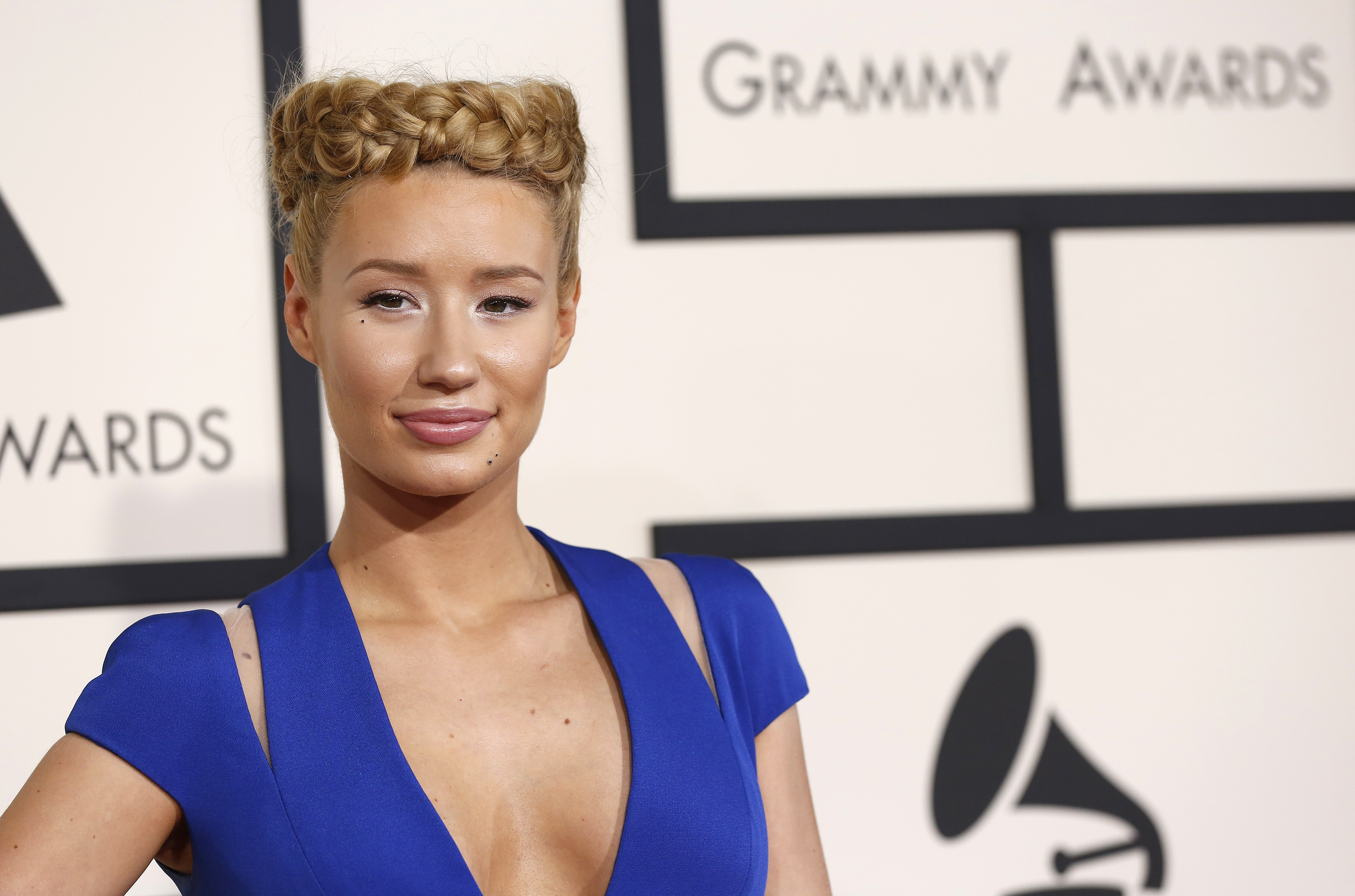 Iggy Azalea arrives at the 57th annual Grammy Awards in Los Angeles