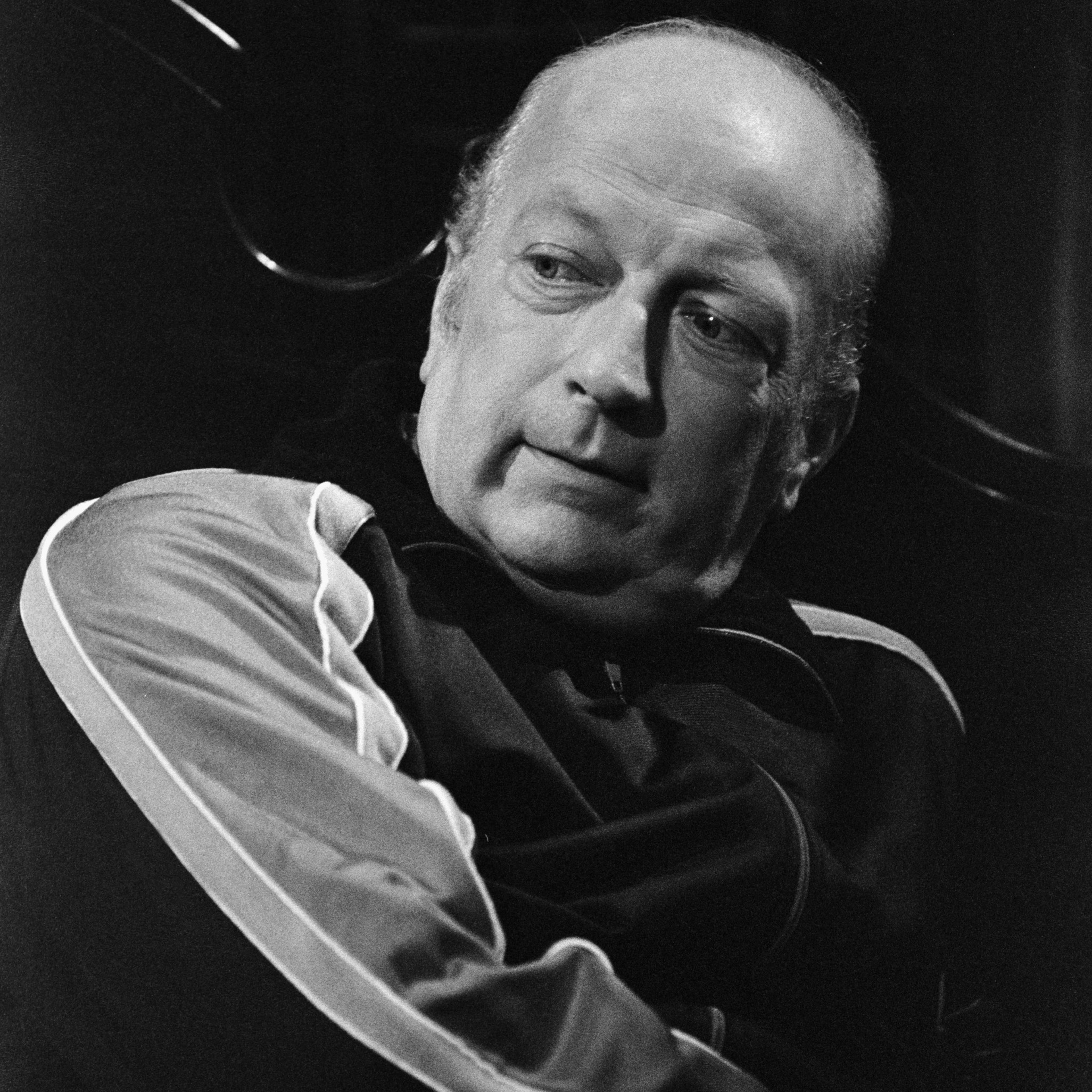 Bob Elliott During Saturday Night Live Sketch