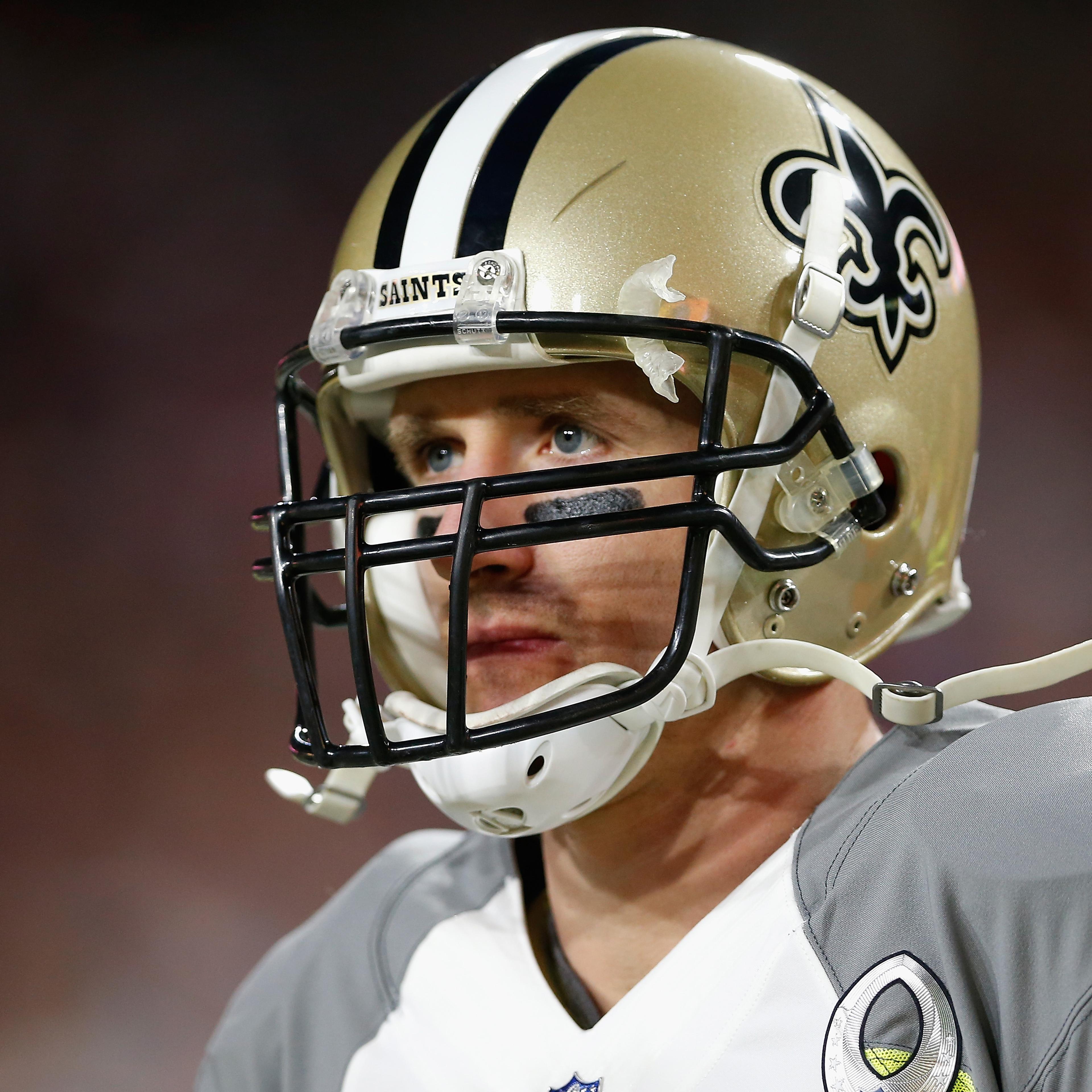 Drew Brees of the New Orleans Saints on the sidelines during the first half of the Pro Bowl on Jan. 25, 2015 in Glendale, Arizona.