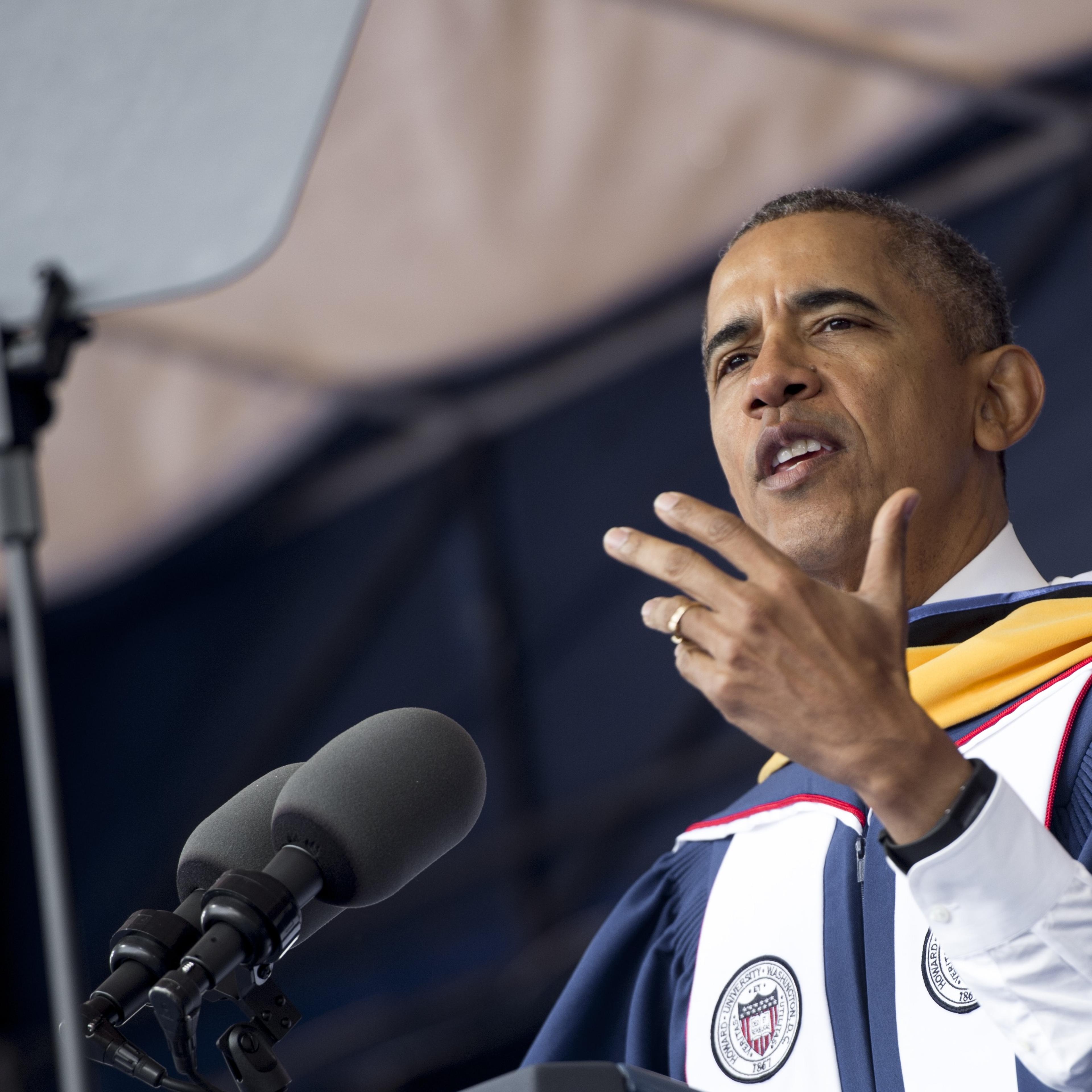 US-POLITICS-OBAMA-COMMENCEMENT-government
