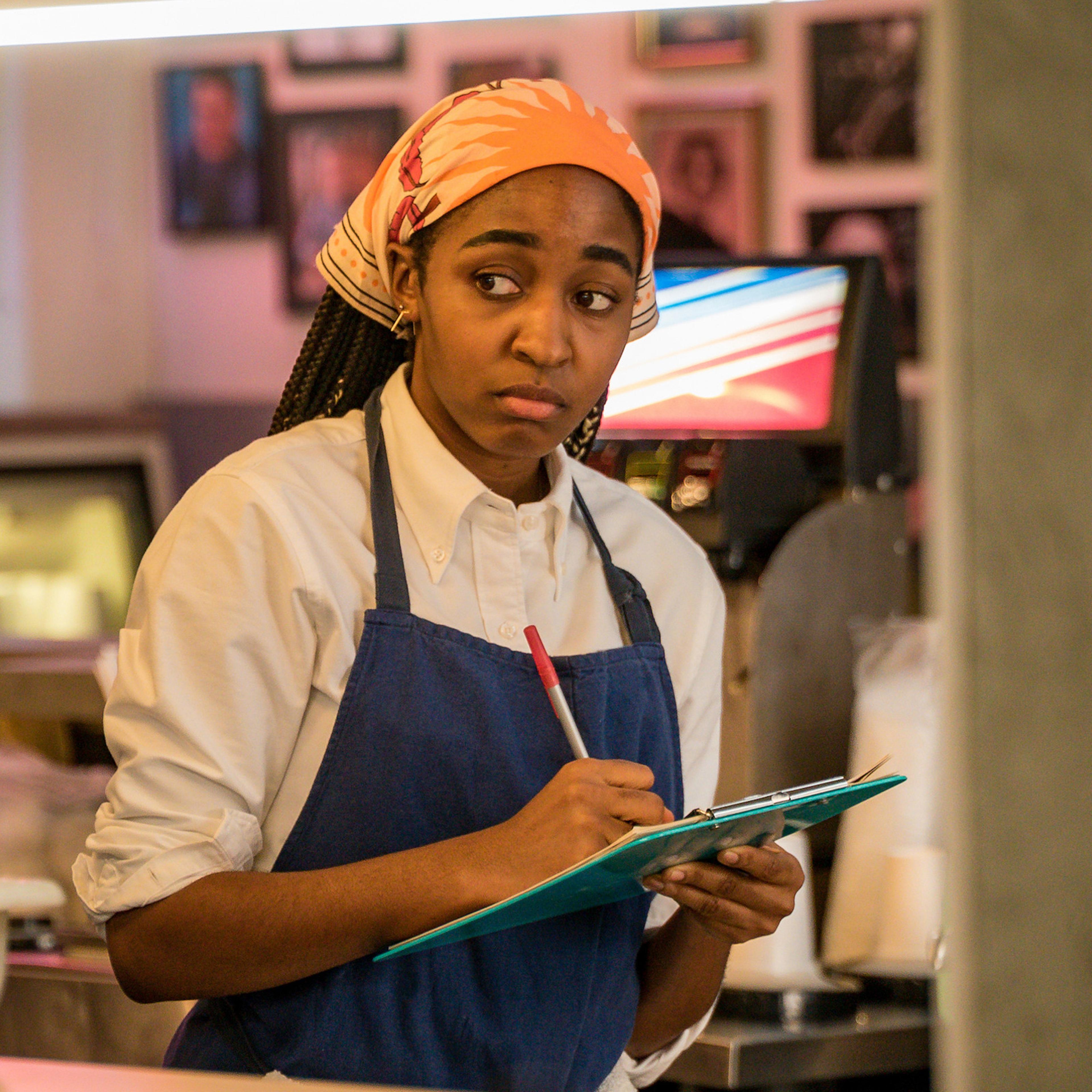 FX's THE BEAR "Ceres" (Airs Thursday, June 23) Pictured: Ayo Edebiri as Sydney Adamu. CR: Matt Dinerstein/FX