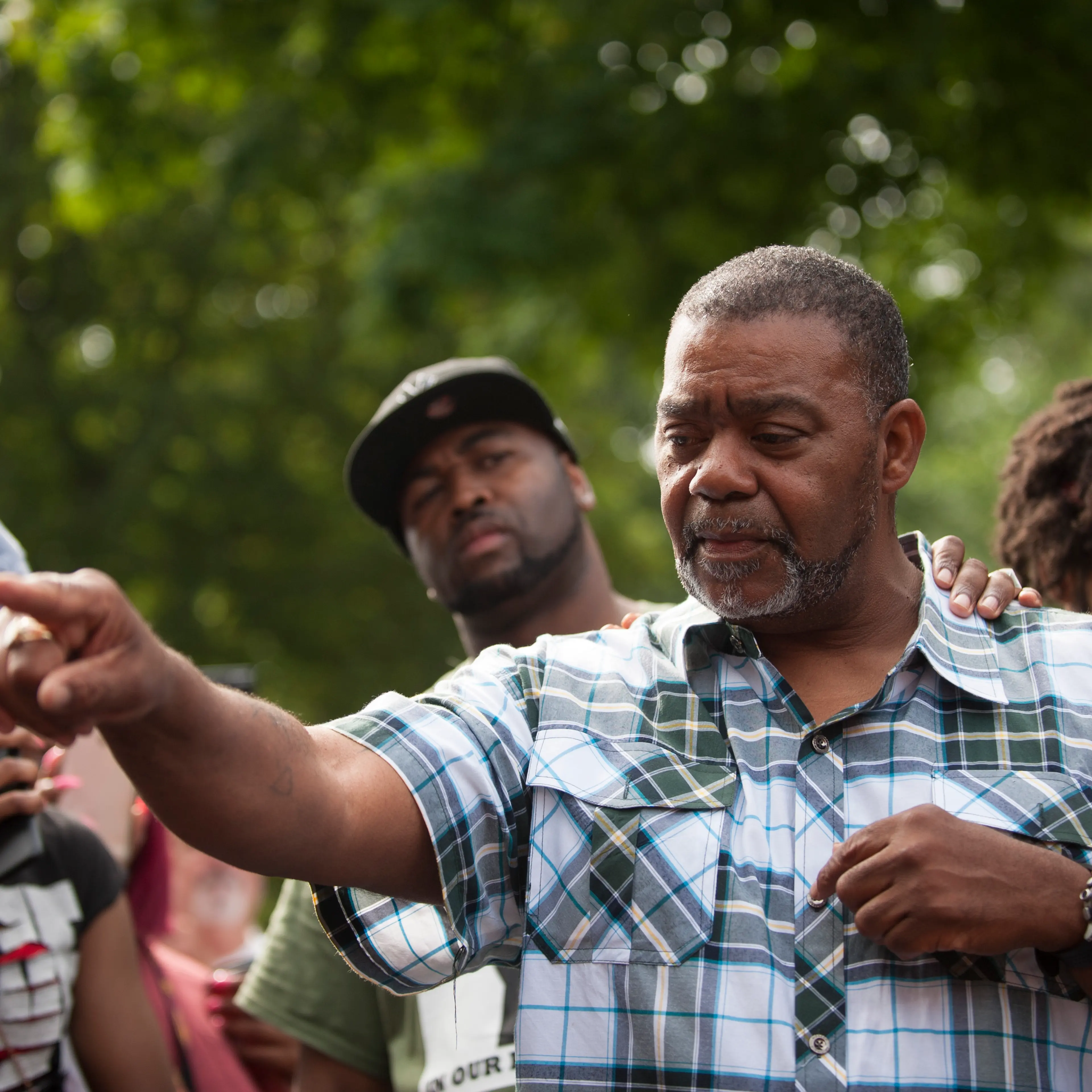 Clarence D. Castile, uncle of Philando Castile, speaks outside the Governor's Mansion on July 7, 2016 in St. Paul, Minnesota.