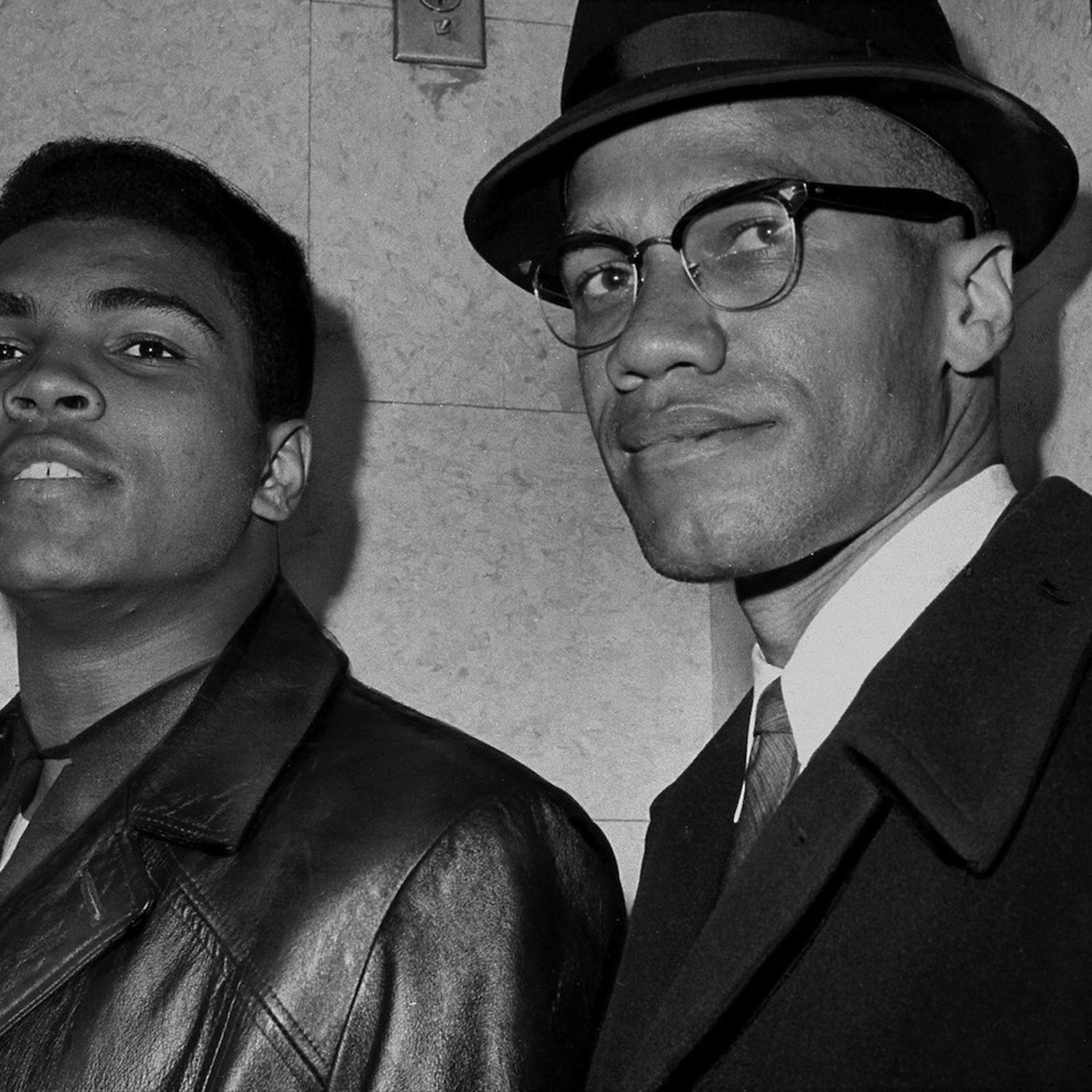Cassius Marcellus Clay (Muhammad Ali) with Black Muslim lead