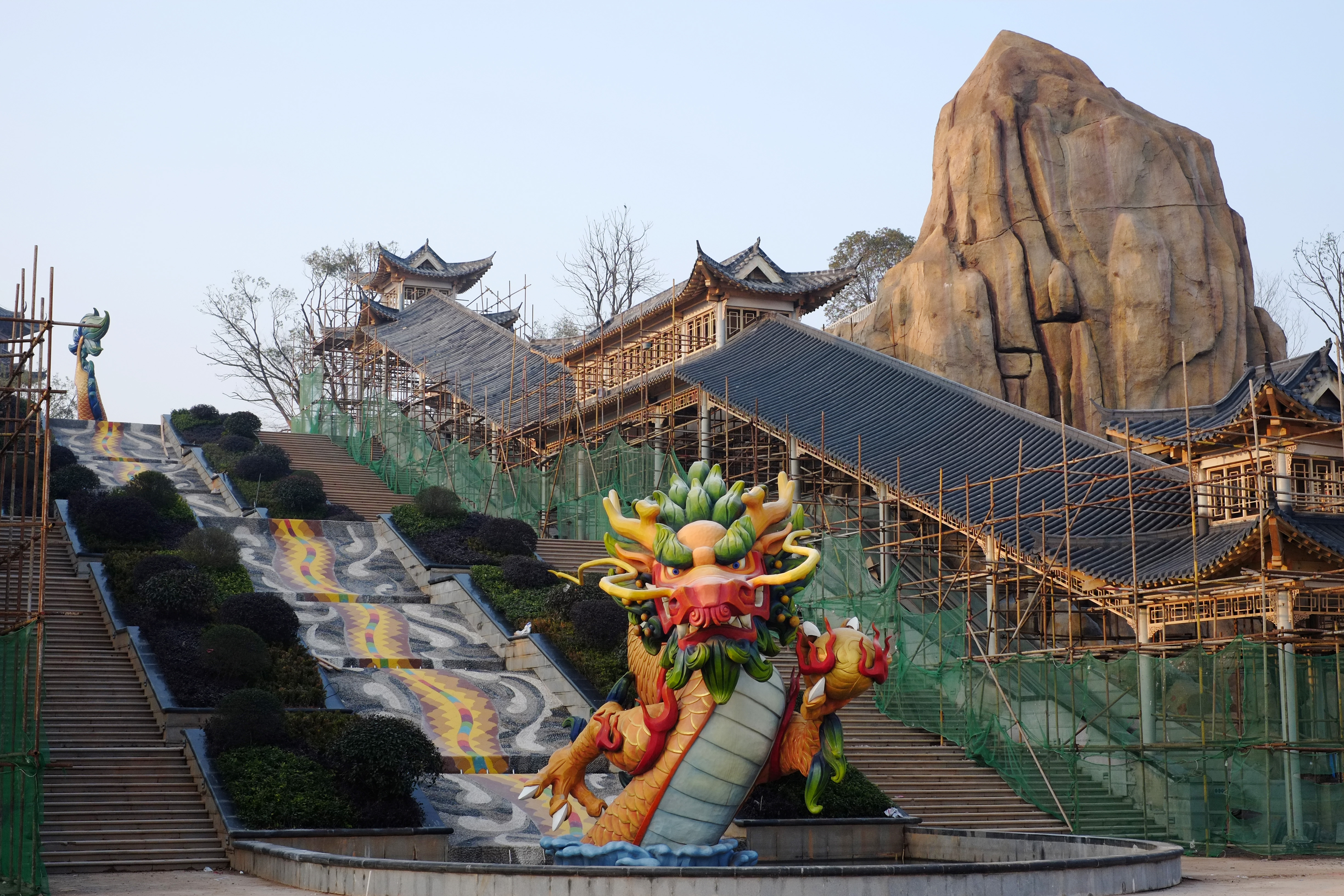 China's Wanda prepares for battle with 'old brand'