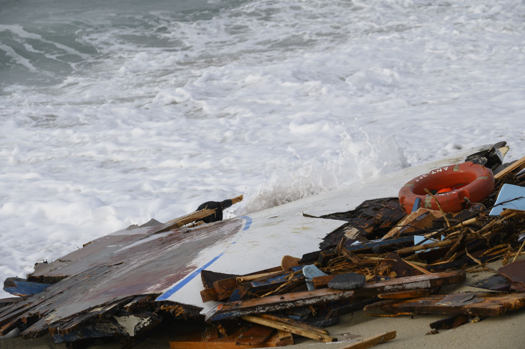 Irregular migrant ship sinks off in Italy