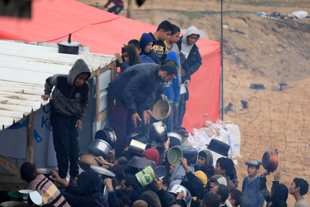 Food shortage in Gaza under Israeli attacks