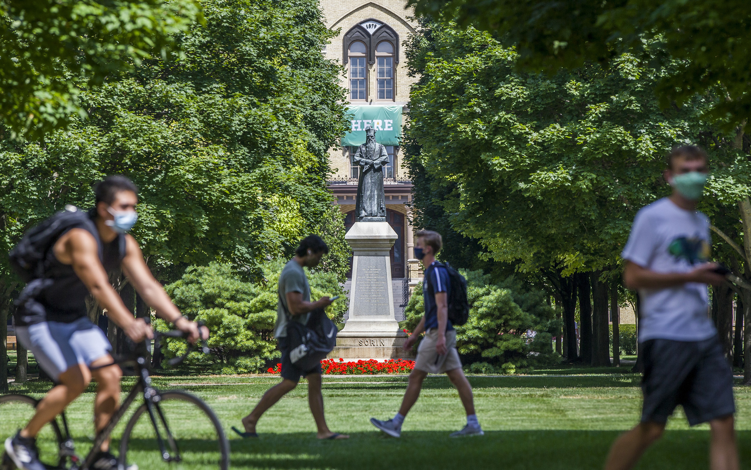 Virus Outbreak Notre Dame