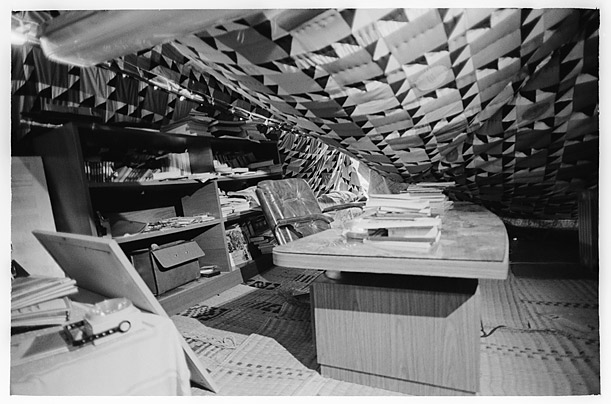 Inside the Tents of Muammar Gaddafi - Photo Essays - TIME
