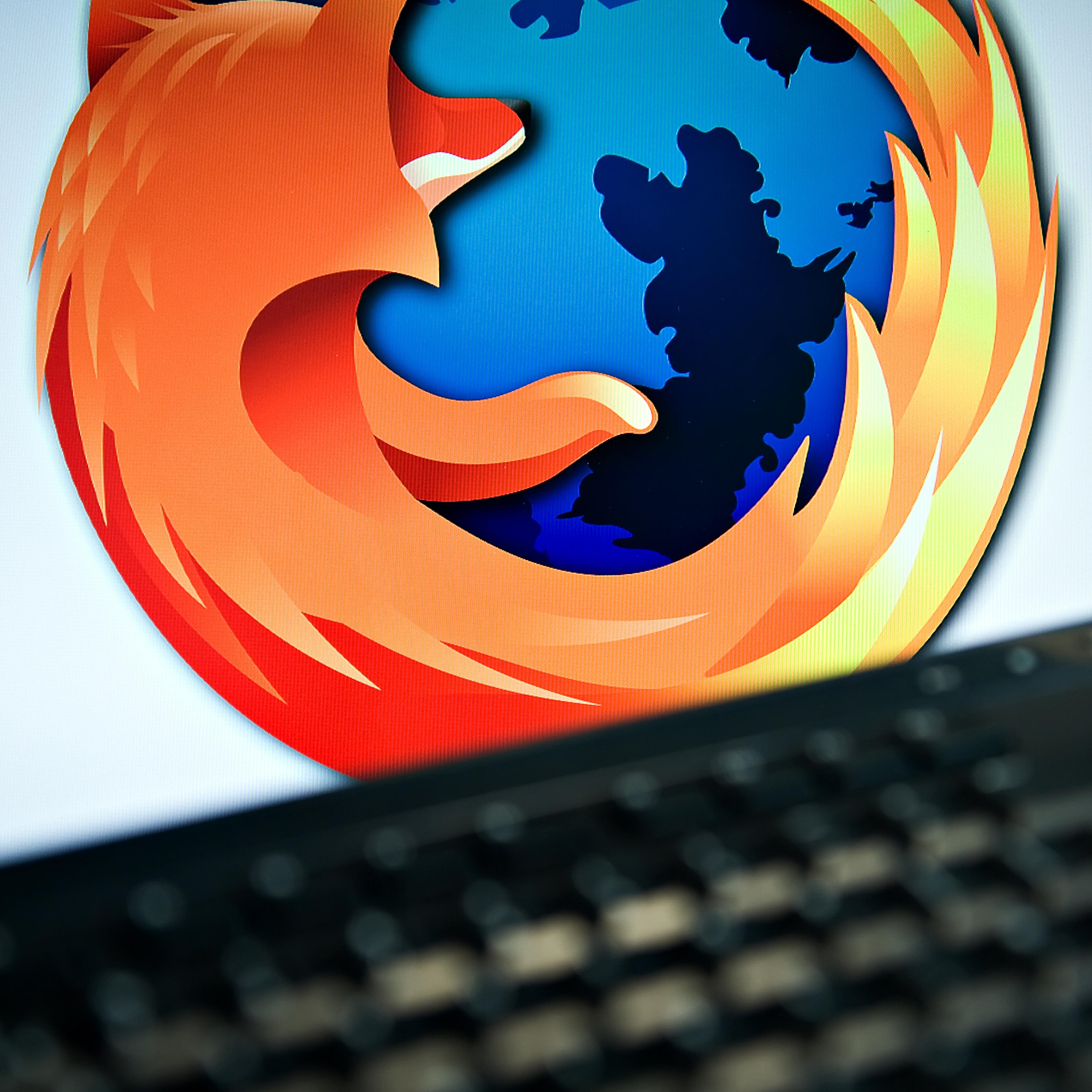 A screen displays the logo of the open-s