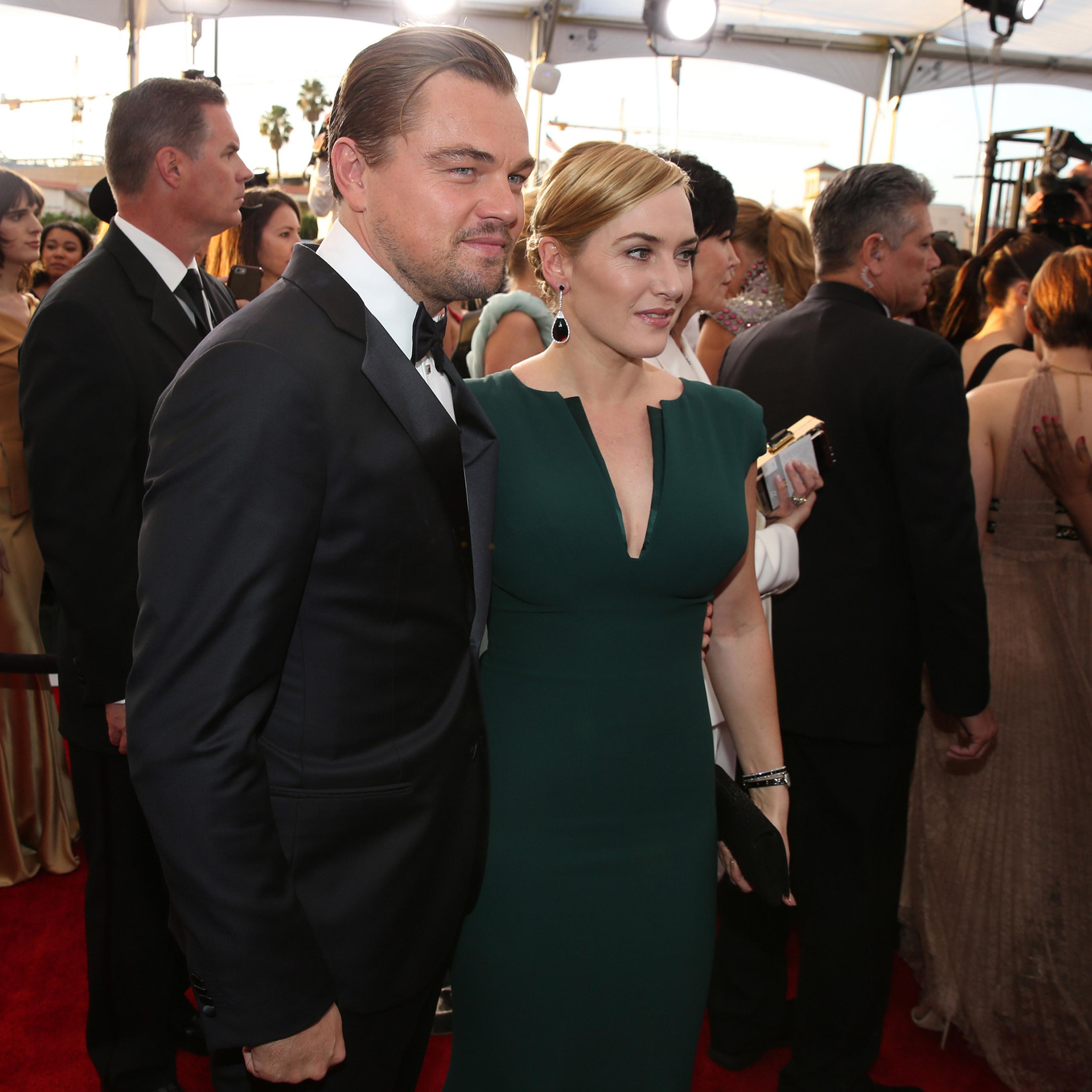 Leonardo DiCaprio and Kate Winslet arrive at the 22nd annual Screen Actors Guild Awards at the Shrine Auditorium & Expo Hall in Los Angeles, Jan. 30, 2016.
