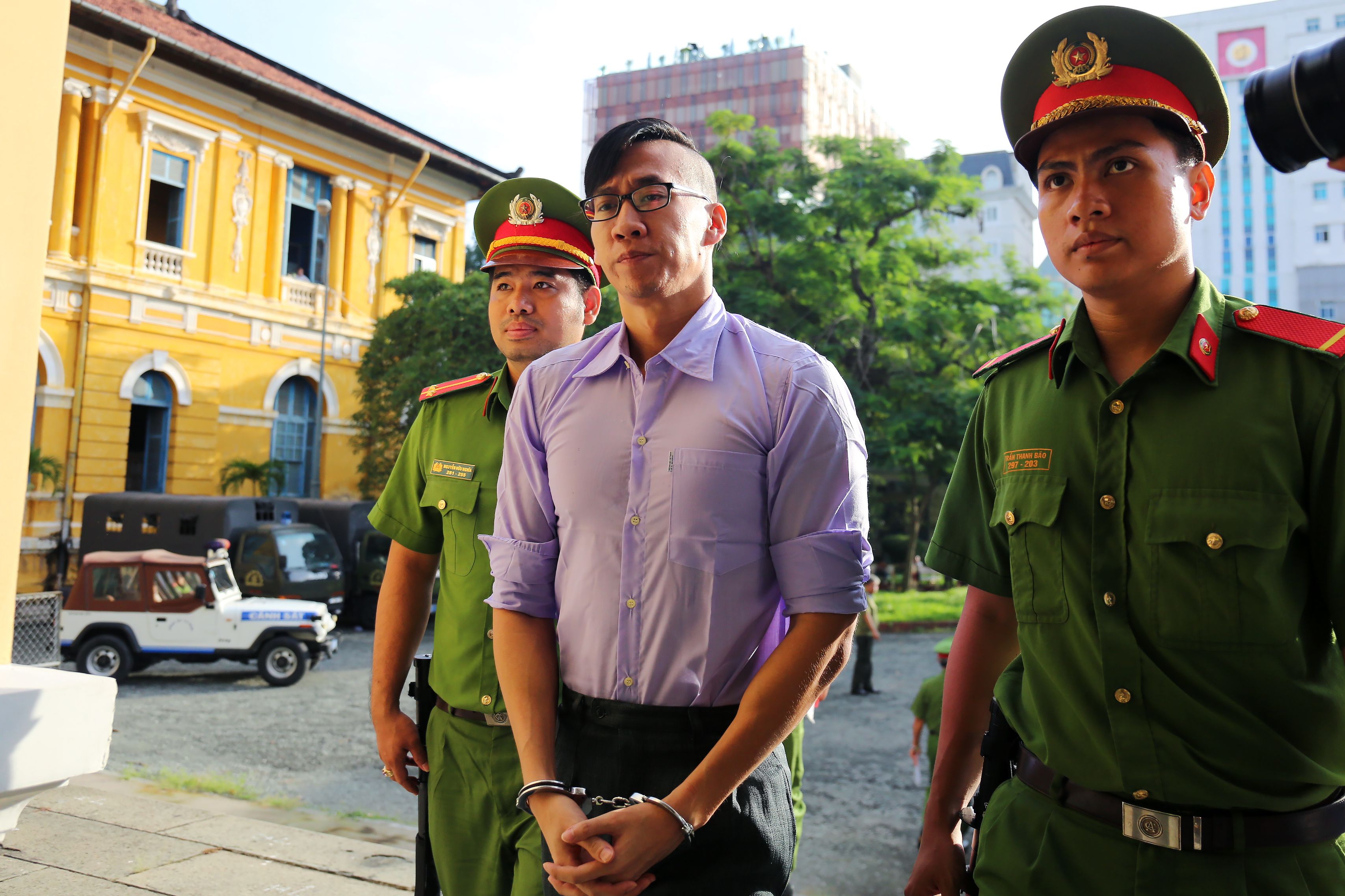 VIETNAM-US-DEMONSTRATION-TRIAL